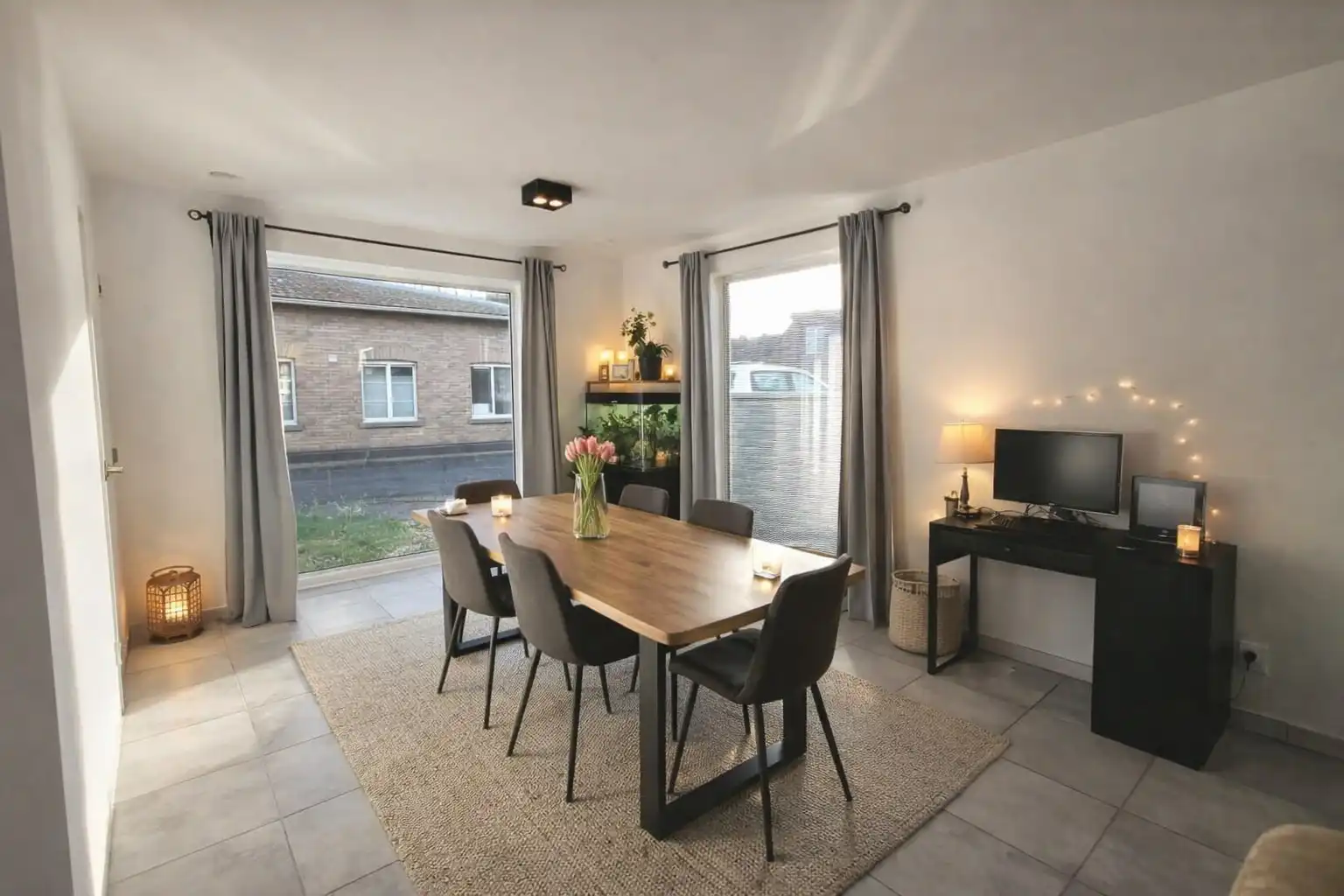 NIEUWBOUWWONING IN HARTJE POESELE MET 3 SLPKS, TUIN & CARPORT foto 3