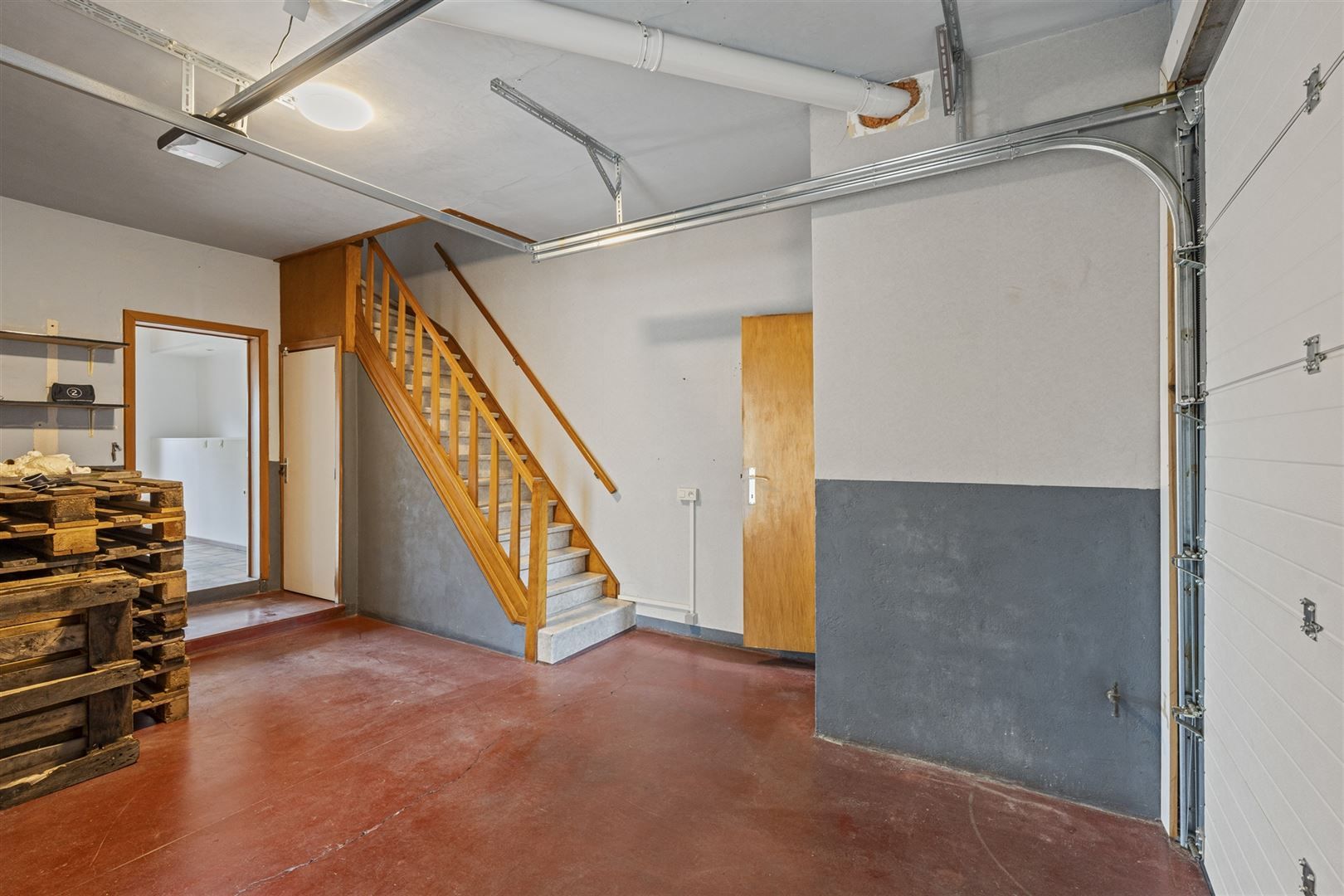 Zeer ruime woning met prachtige tuin foto 24