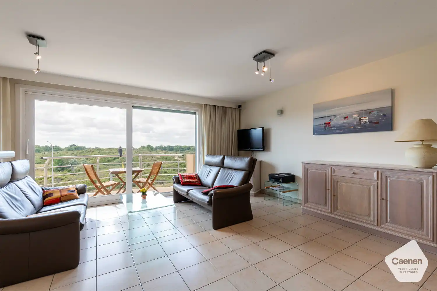 Uitstekend onderhouden appartement met 1 slaapkamer + slaaphoek foto 4