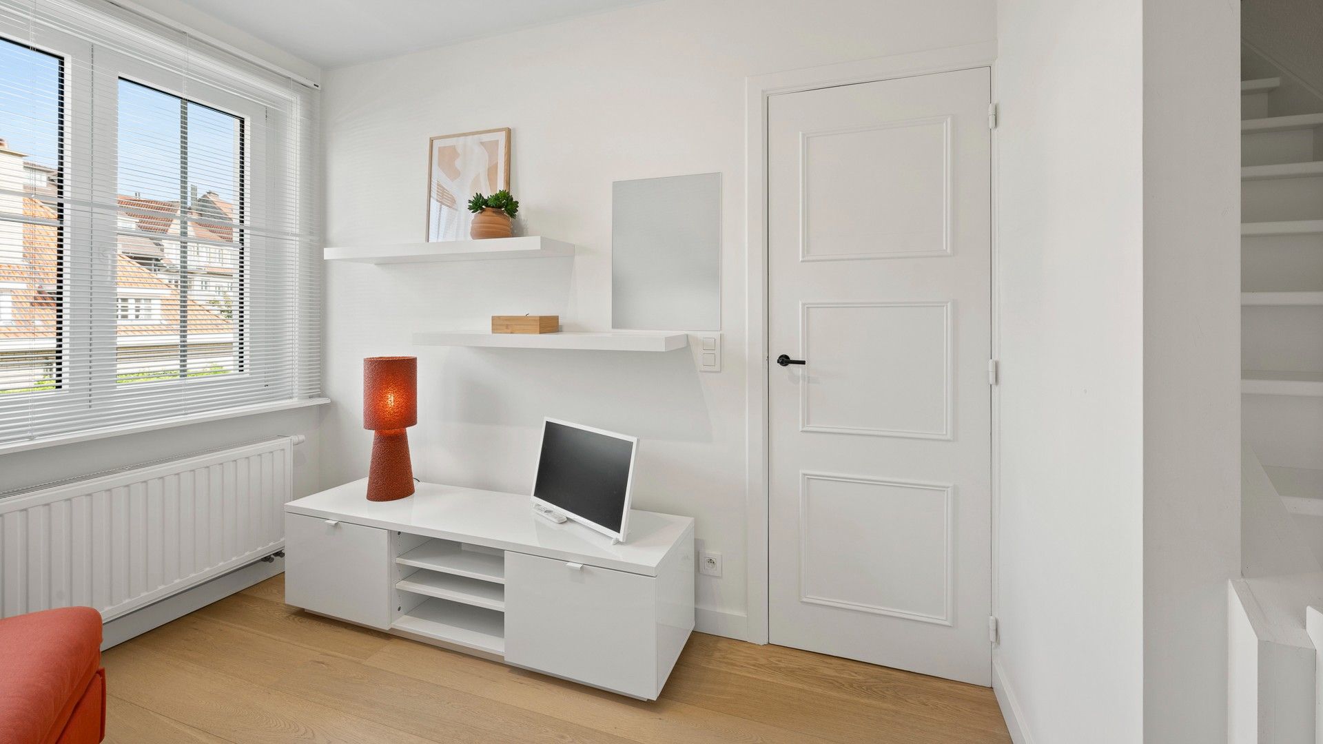 Charmante koppelvilla ideaal gelegen in een rustig paadje in het Zoute. foto 19