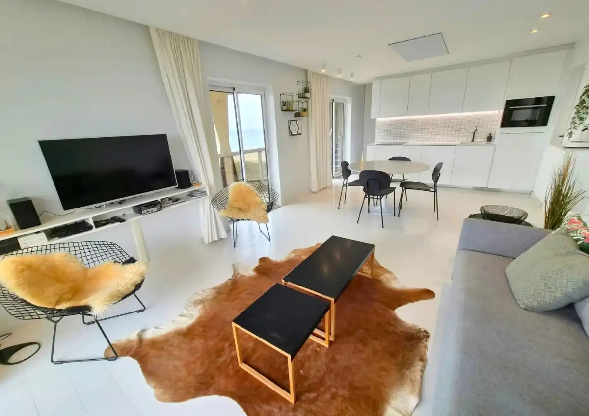 HOEKAPPARTEMENT MET PANORAMISCH ZEEZICHT TE KOOP IN DE PANNE : foto 3