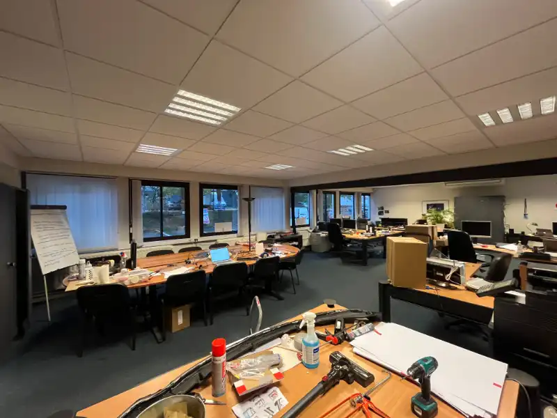 Magazijn te huur foto 5