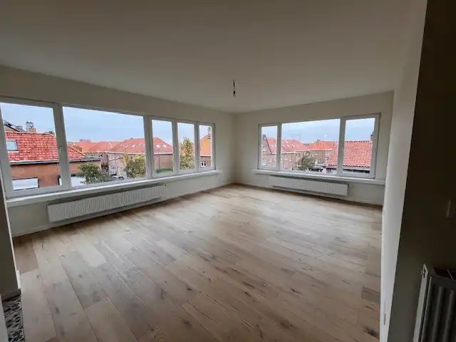 Volledig gerenoveerd appartement in Oostende,  95.00 m² foto 2