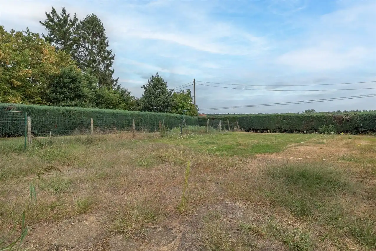 Gelijkvloerse woonst, 3 slpk, op 29a 53ca foto 36