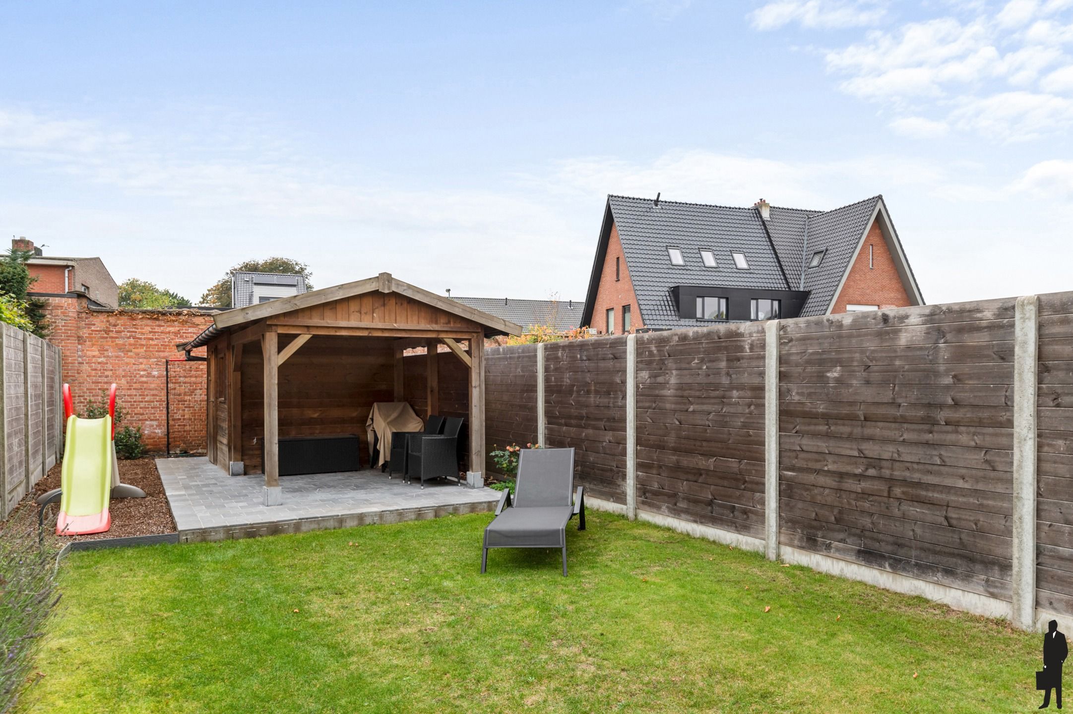 Welgelegen energiezuinige woning met 4 slpks en ZW tuin foto 9