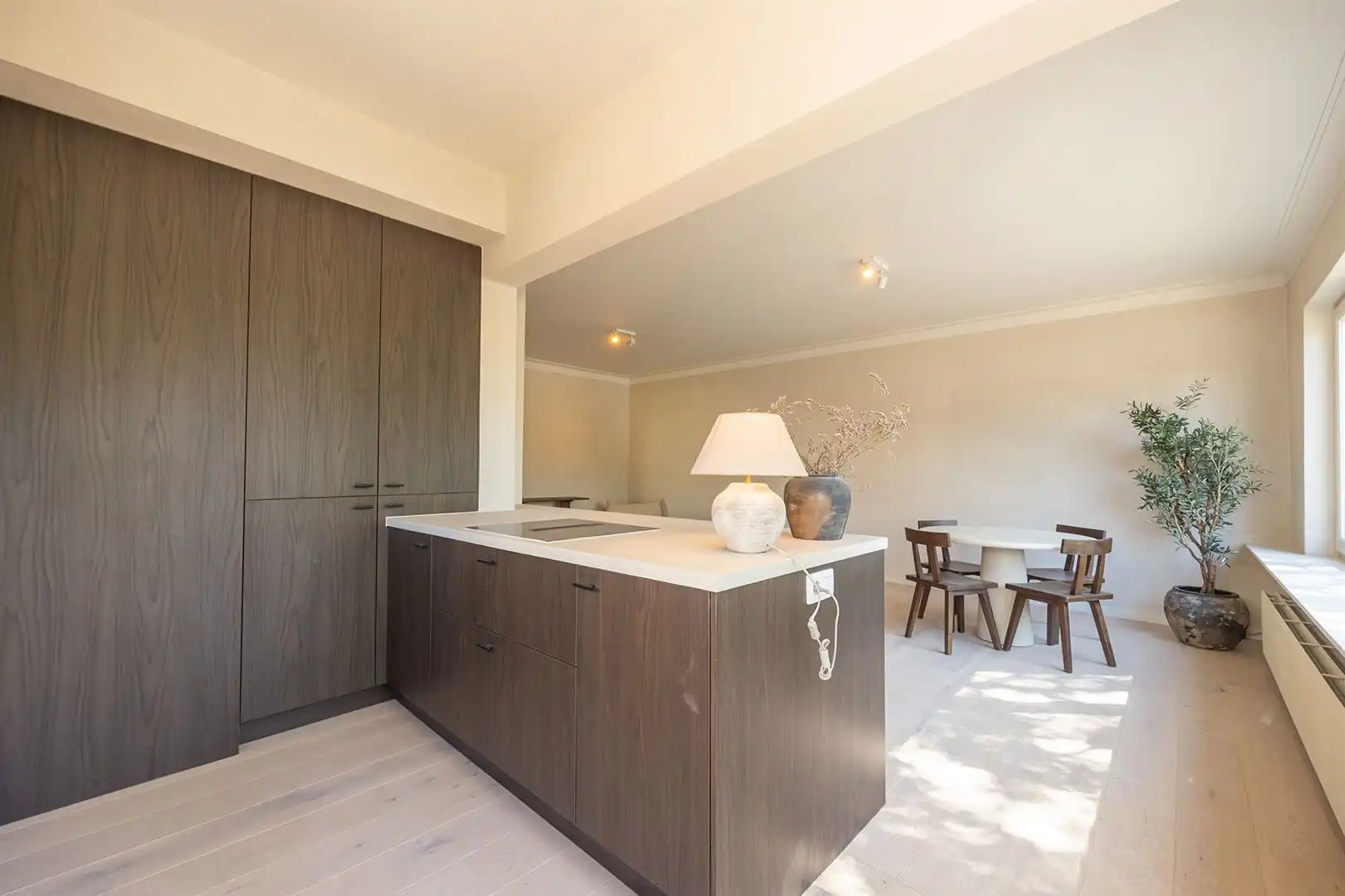 Wabi Sabi wonen met zicht op groen foto 14