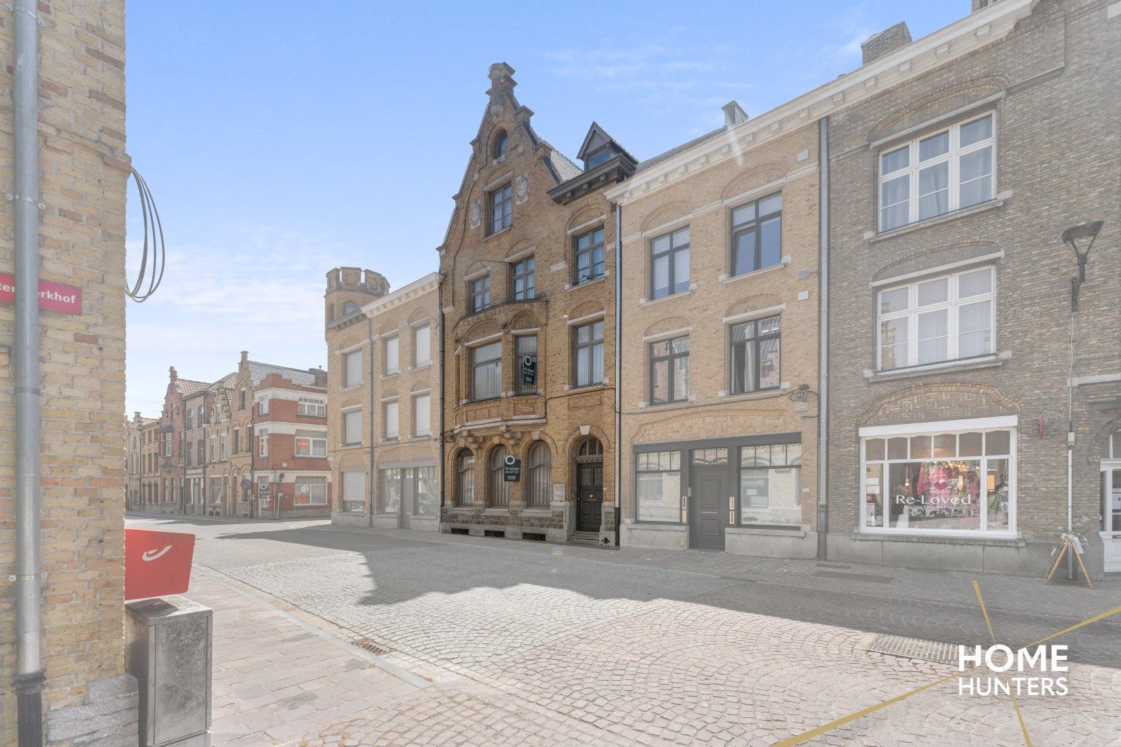 Statige herenwoning met 8 slaapkamers, ruime garage, praktijkruimte en fenomenale stadstuin foto 3