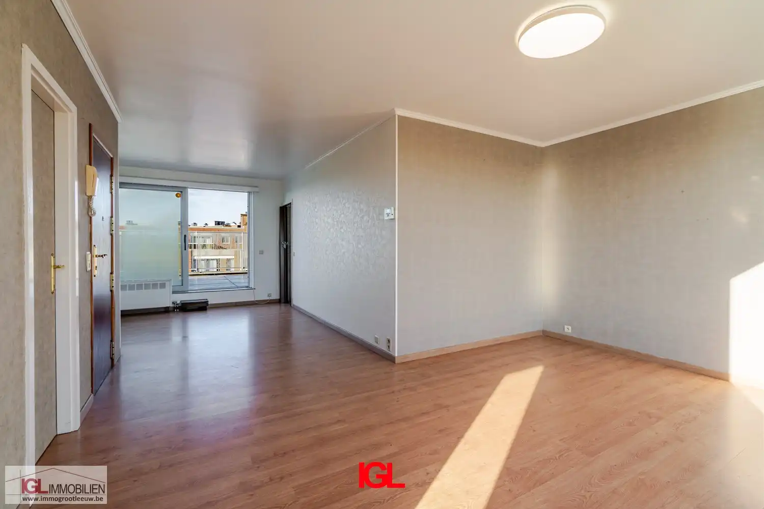 Penthouse-studio met 2 ruime terrassen te koop in Dilbeek foto 5