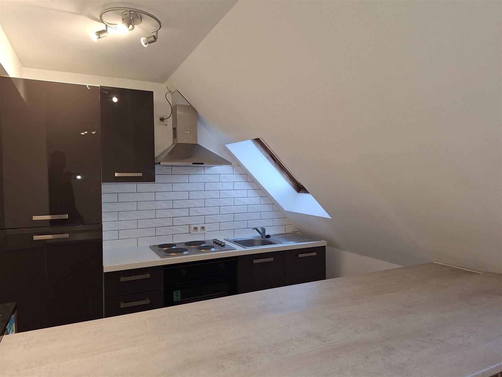 TE HUUR: appartement met 2 slaapkamers te Munsterbilzen! foto 5