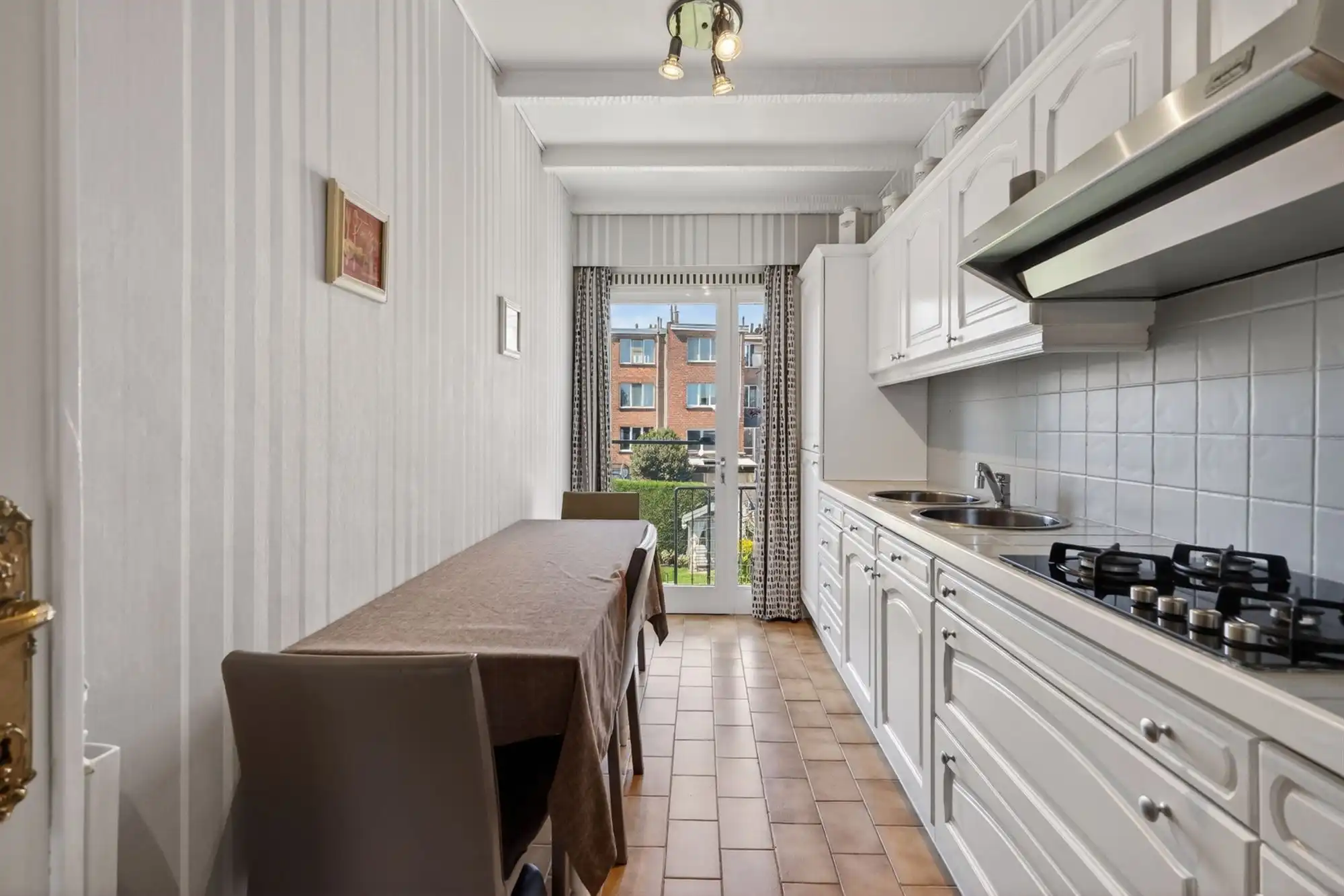 Instapklaar huis met 2 volwaardige slaapkamers en tuin in Deurne foto 15