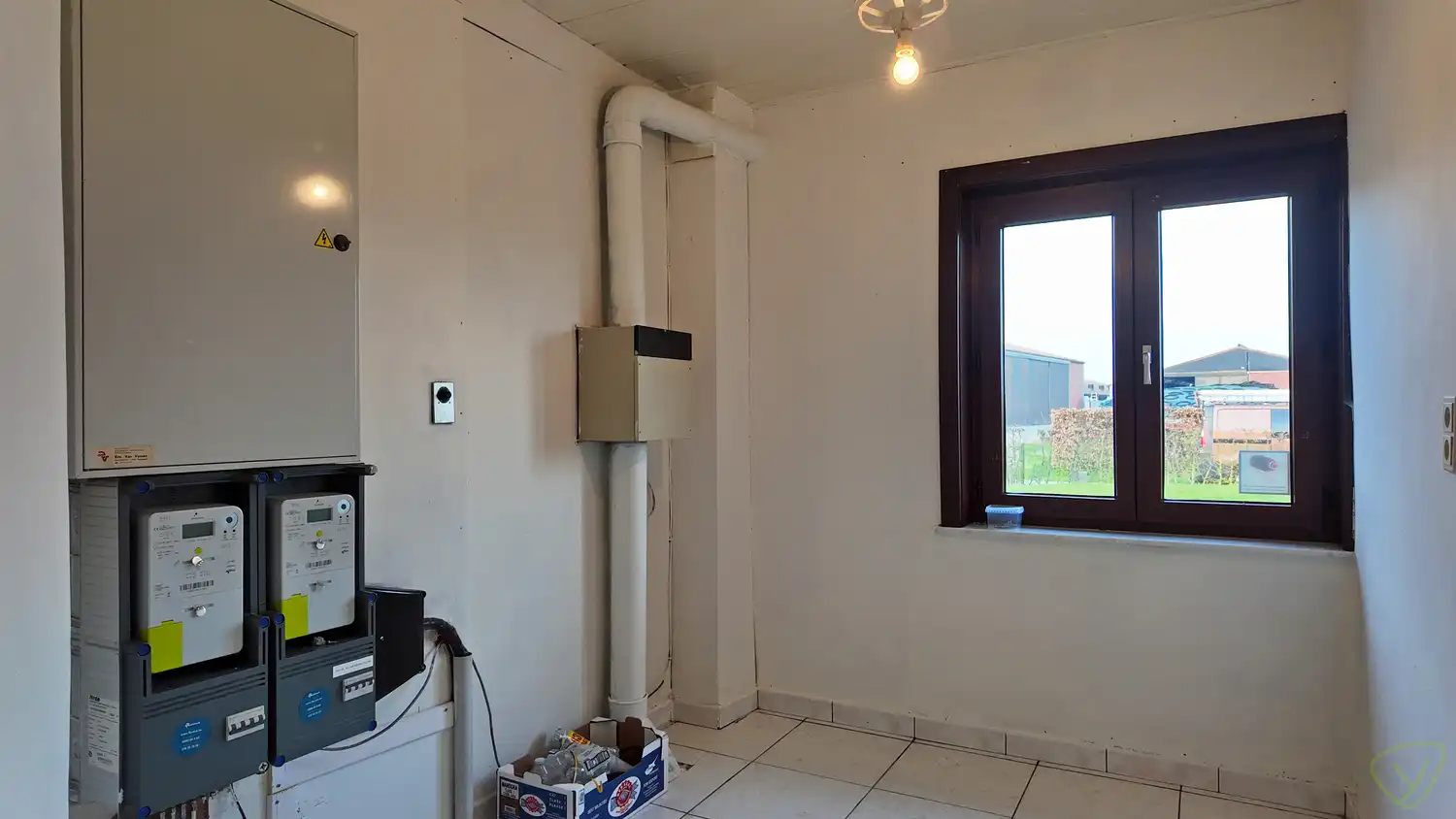 Ruime alleenstaande woning in fermettestijl op landelijke ligging te Zomergem! foto 17