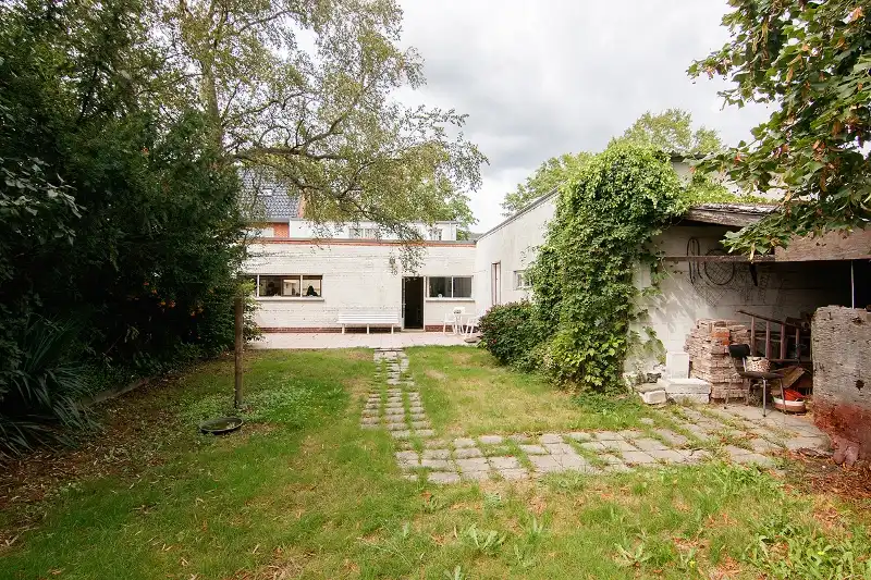 TE RENOVEREN WONING OP RUIM PERCEEL VAN BIJNA 12 ARE HALFOPEN BEBOUWING MET VEEL RUIMTE EN UITBREIDINGSMOGELIJKHEDEN foto 22