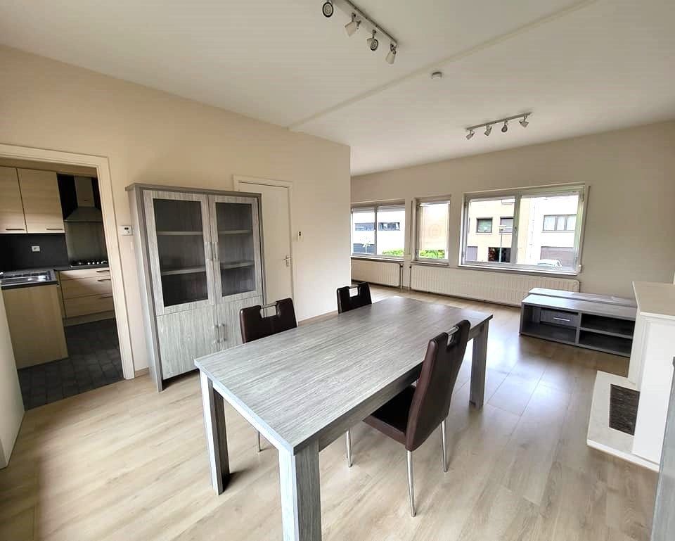 Bel-étage in aangename woonwijk. foto 6