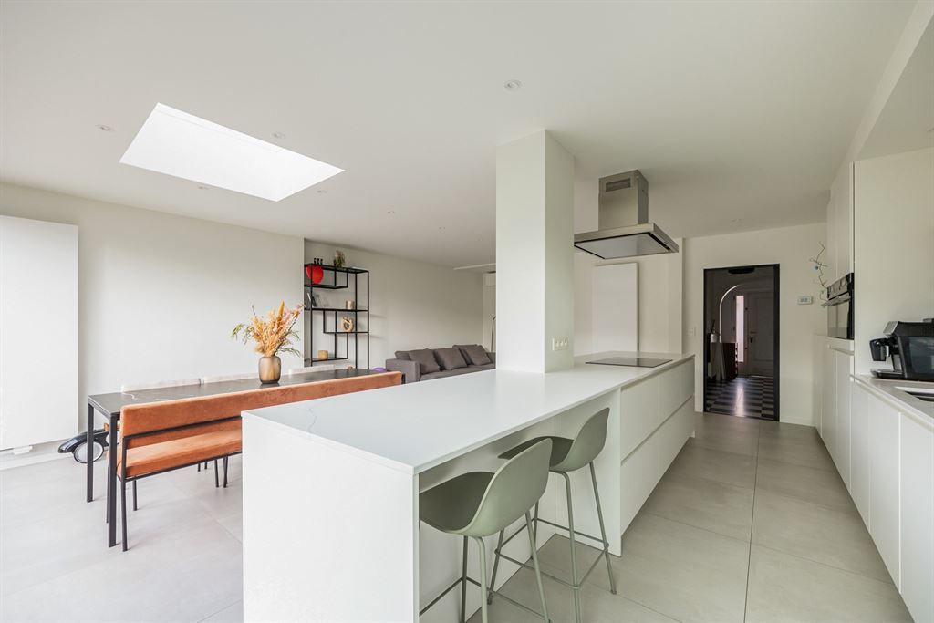 Ruime energiezuinige woning met tuin en garage foto 8