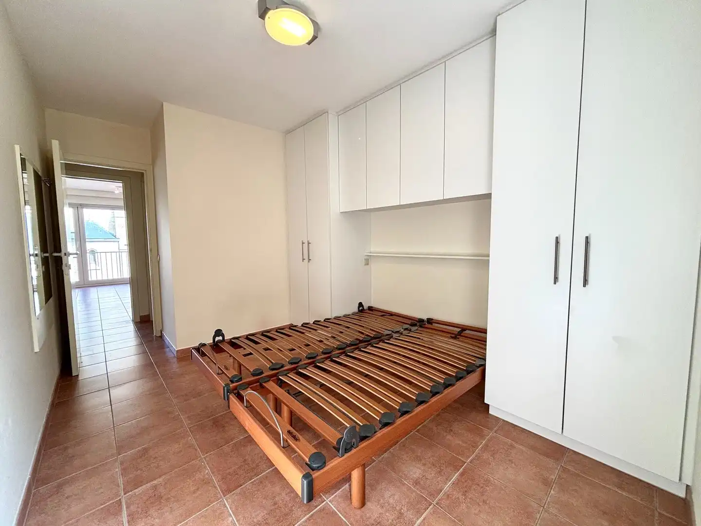 Ongemeubeld appartement met 2 slaapkamers te huur in Nieuwpoort-bad foto 8