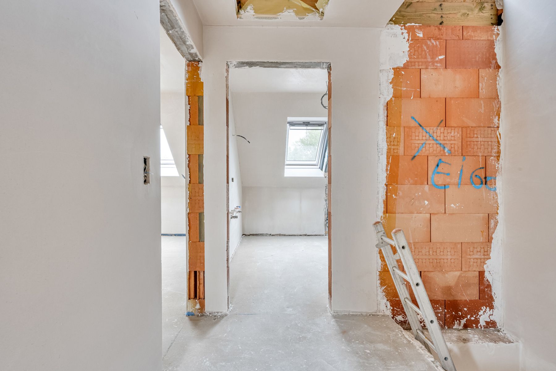 Rustig gelegen duplex appartement met twee slaapkamers foto 11