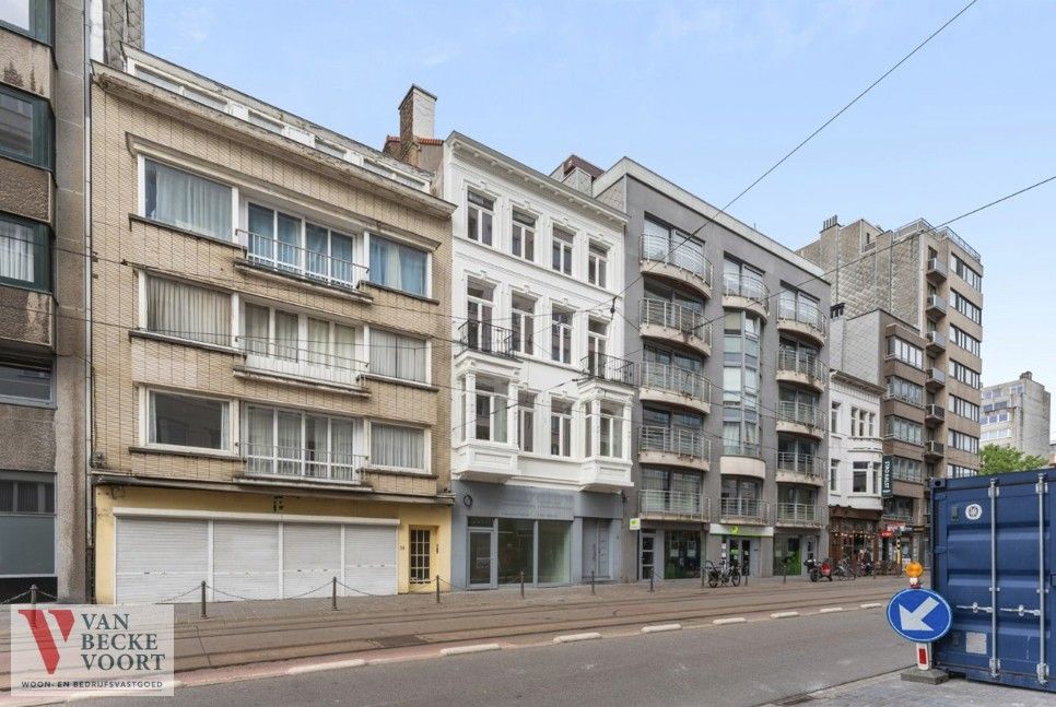 Moderne appartement in authentiek herenhuis foto 10