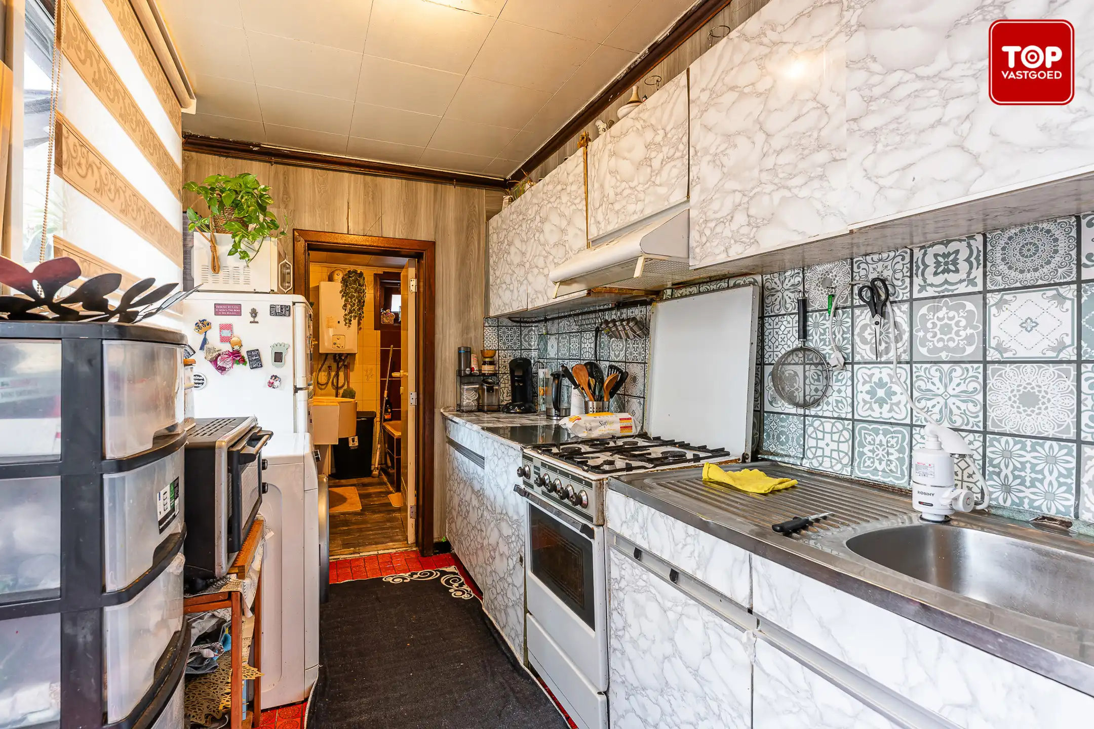 Op te frissen HOB met 2 slaapkamers en tuin foto 14