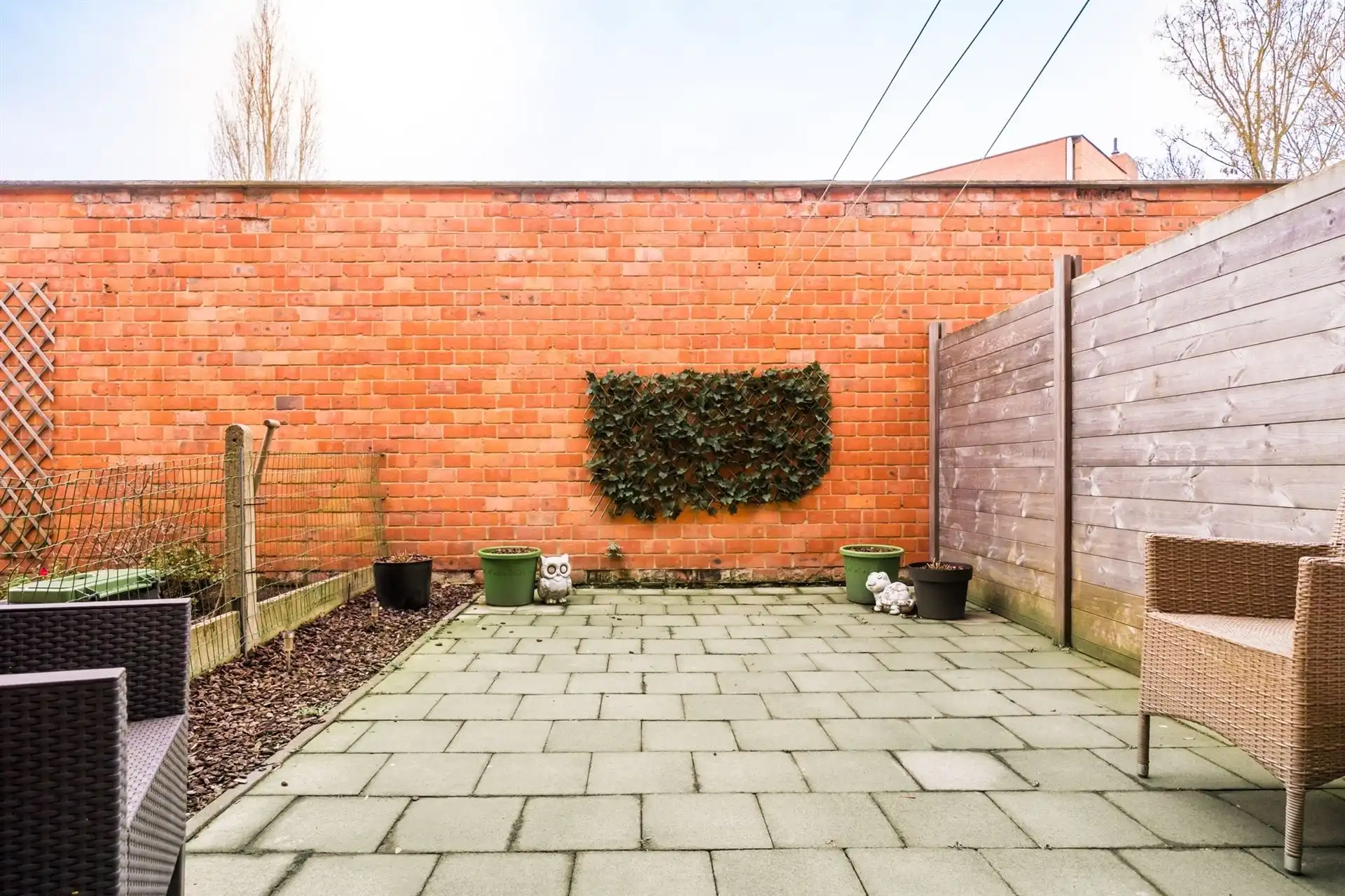 Instapklaar 2-slpk app met terras en garage (+€ 25.000) foto 4