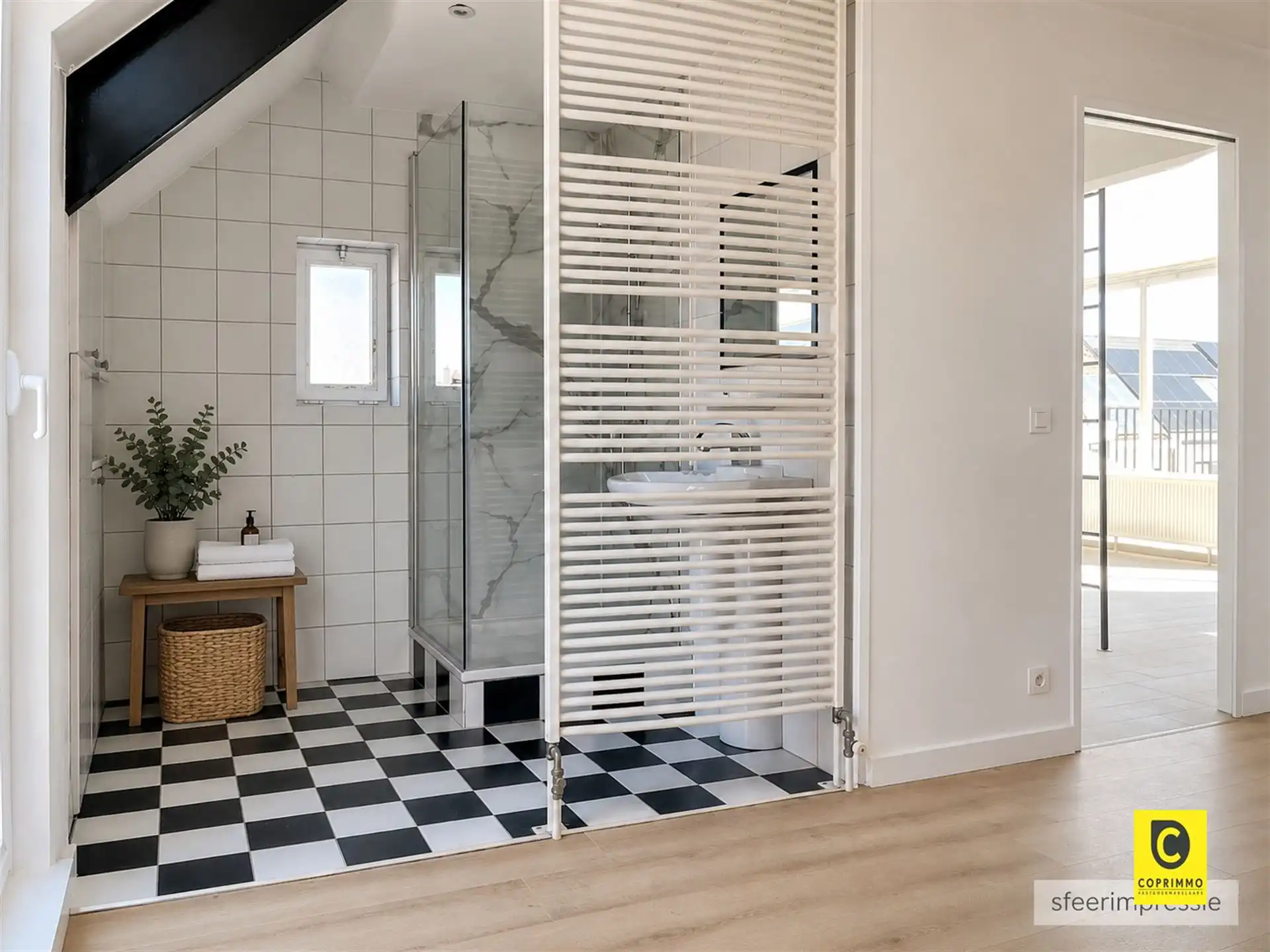 Uniek dakappartement met groot terras foto 13