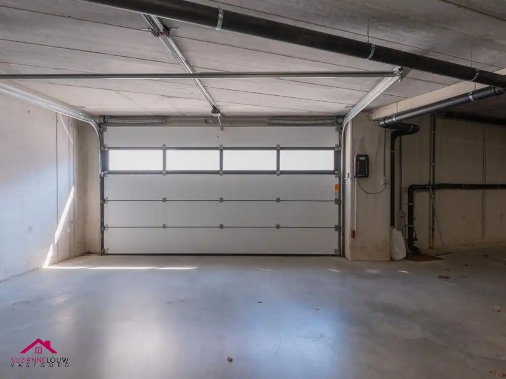 Gelijkvloers appartement met ruim terras foto 27