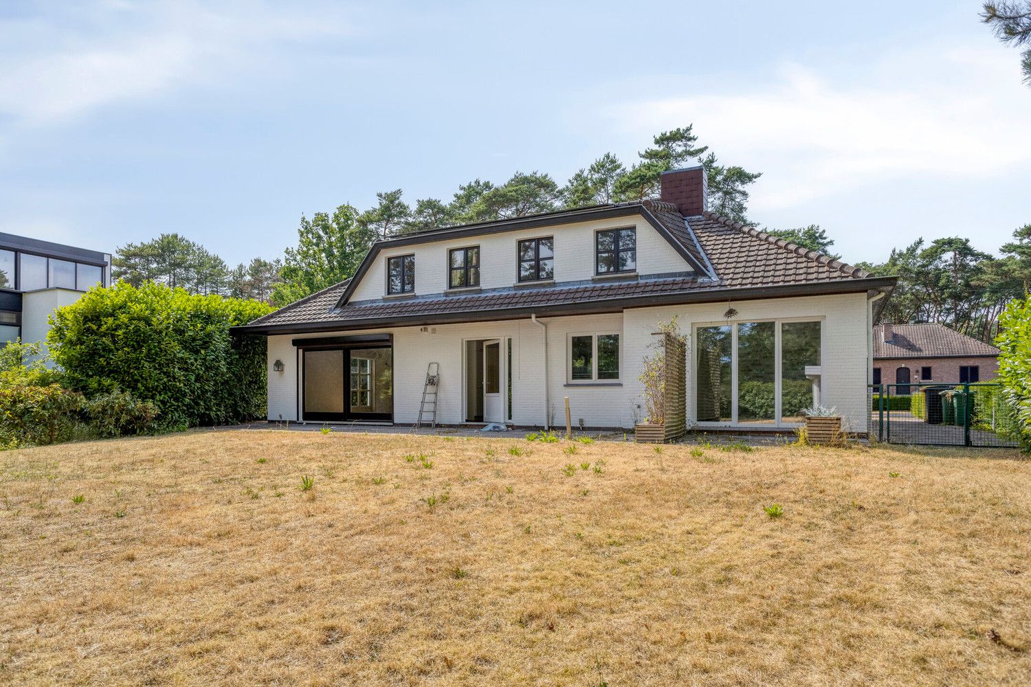 ENERGIEZUINIGE, INSTAPKLARE VILLA, GRENZEND AAN DE BOSSEN VAN AVERBODE! foto 16
