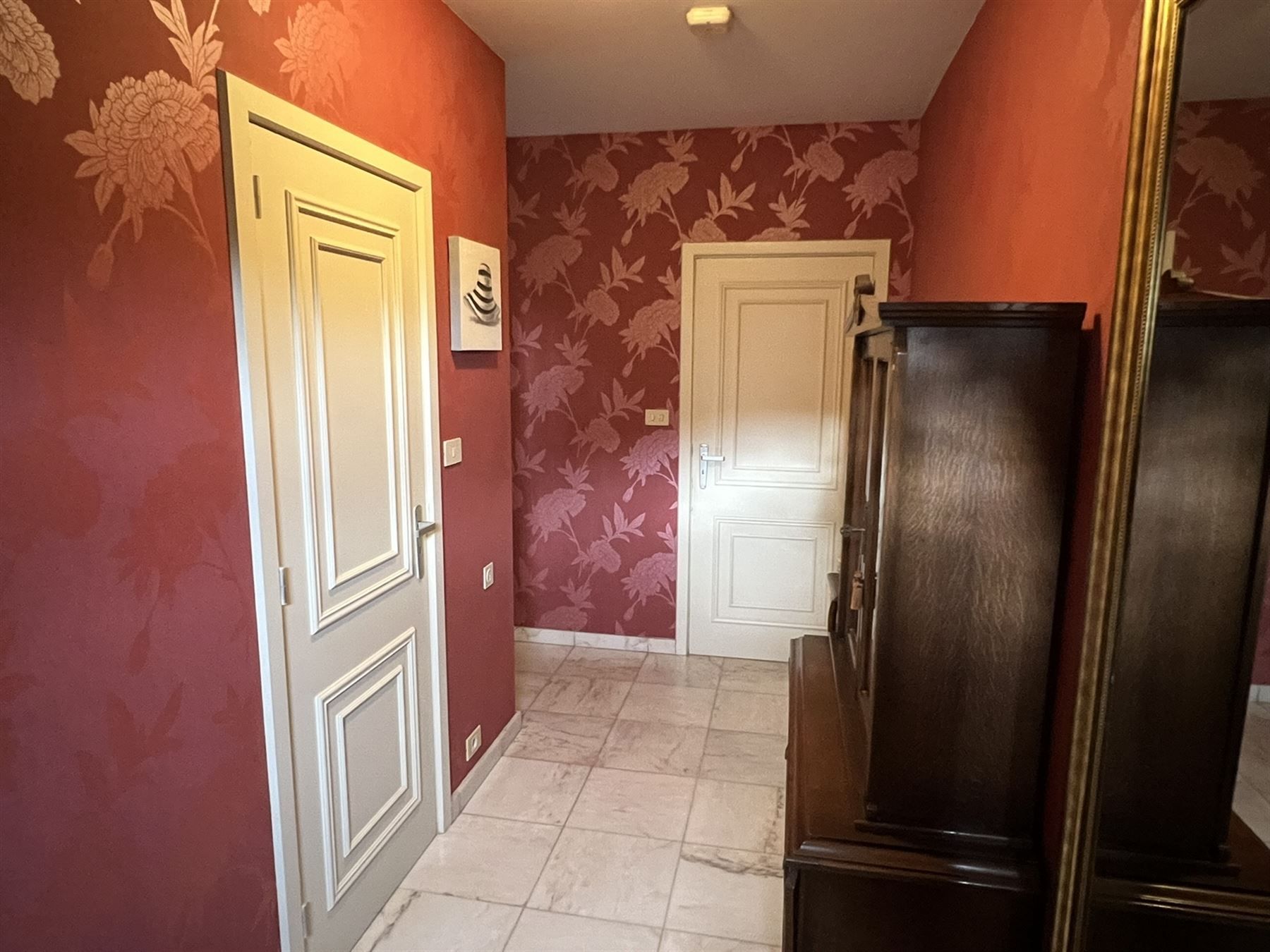 Ruime, goed onderhouden villa met prachtig uitzicht foto 7