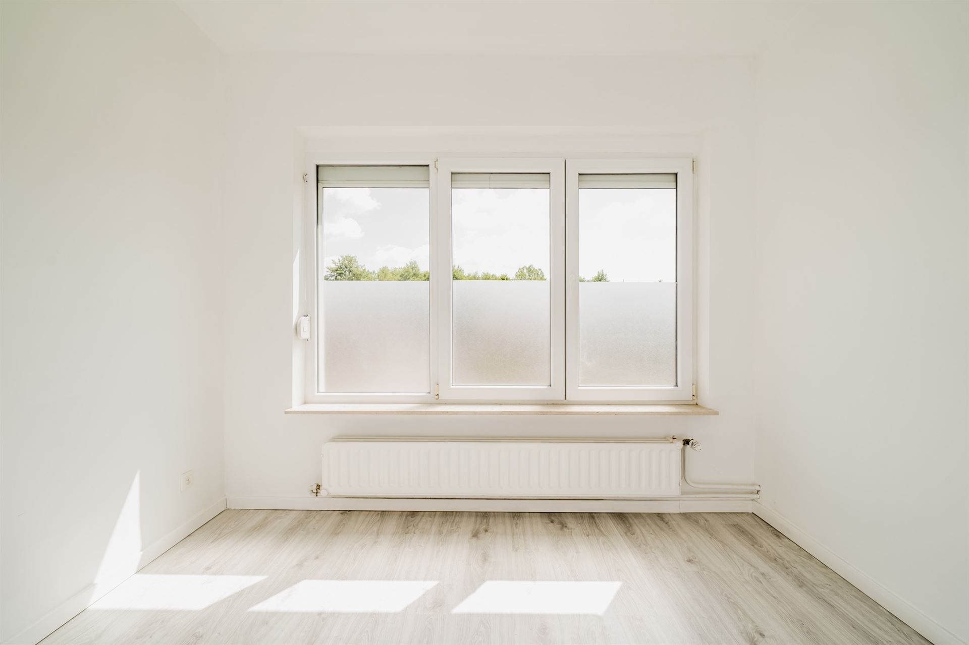 Instapklarae gezinswoning met tuin nabij centrum! foto 16