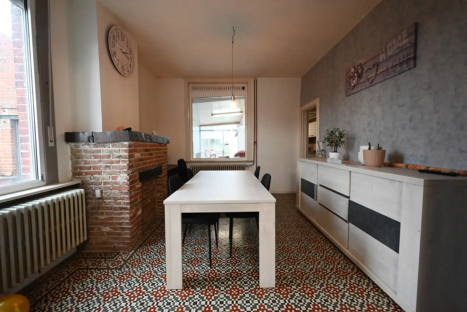 Woning met 3 slaapkamers en 3 garages foto 5