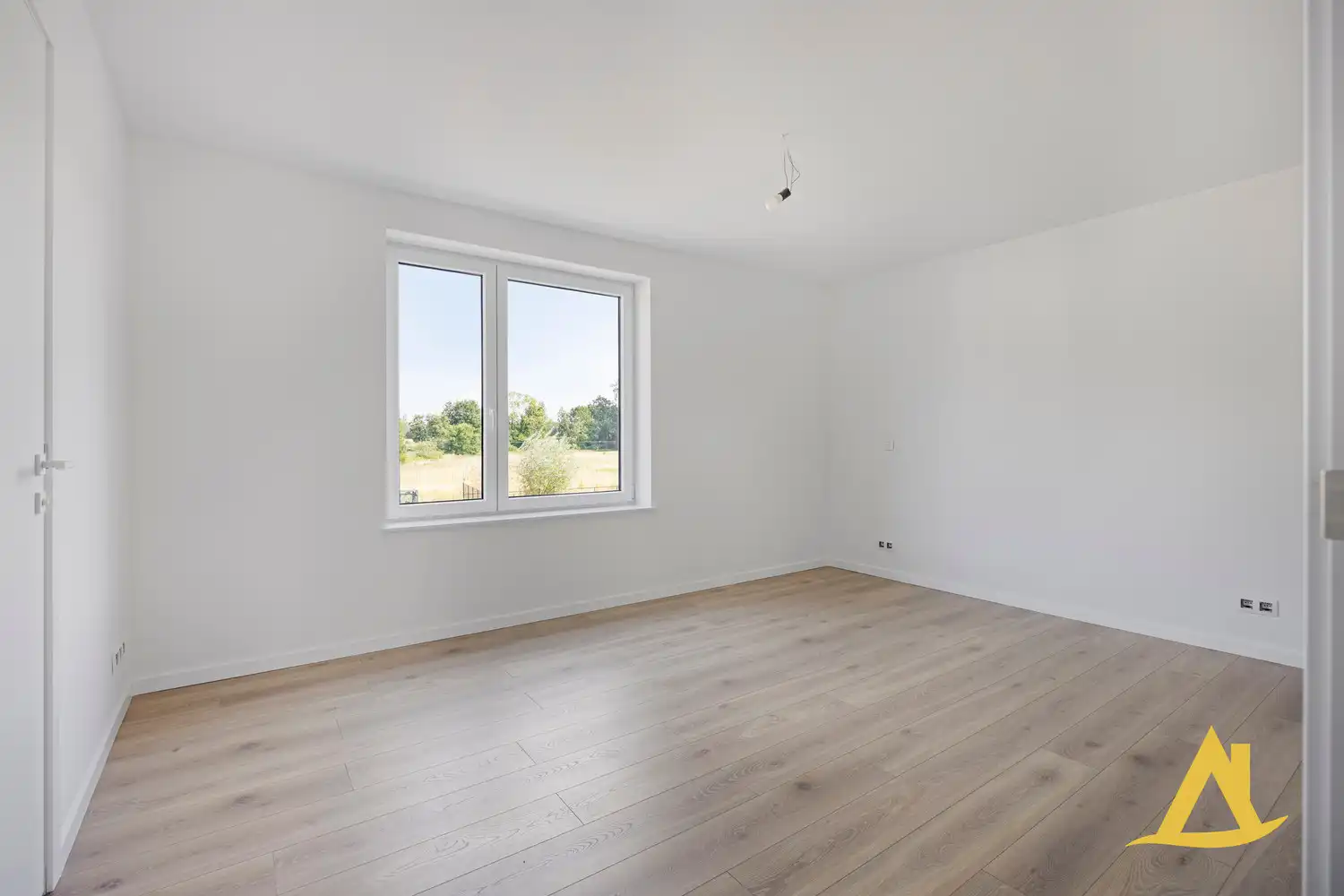 NIEUWBOUW MET 4 SLAAPKAMERS, 2 BADKAMERS, E-PEIL 6 foto 25