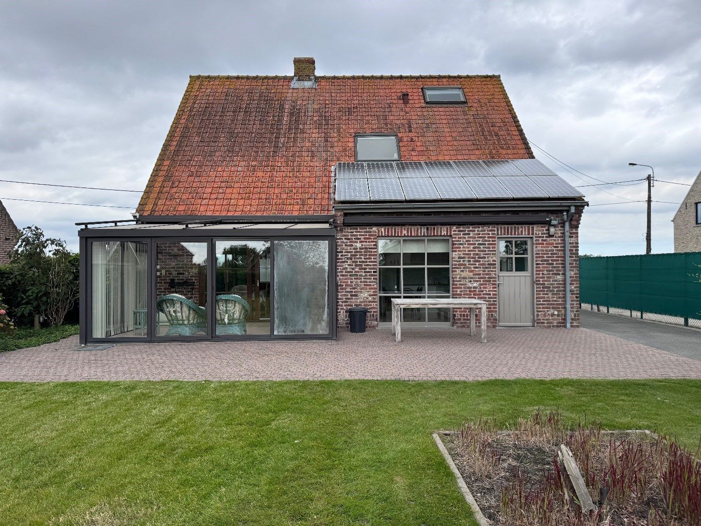 Alleenstaande woning met 4 slaapkamers en garage te Kortemark  foto 28