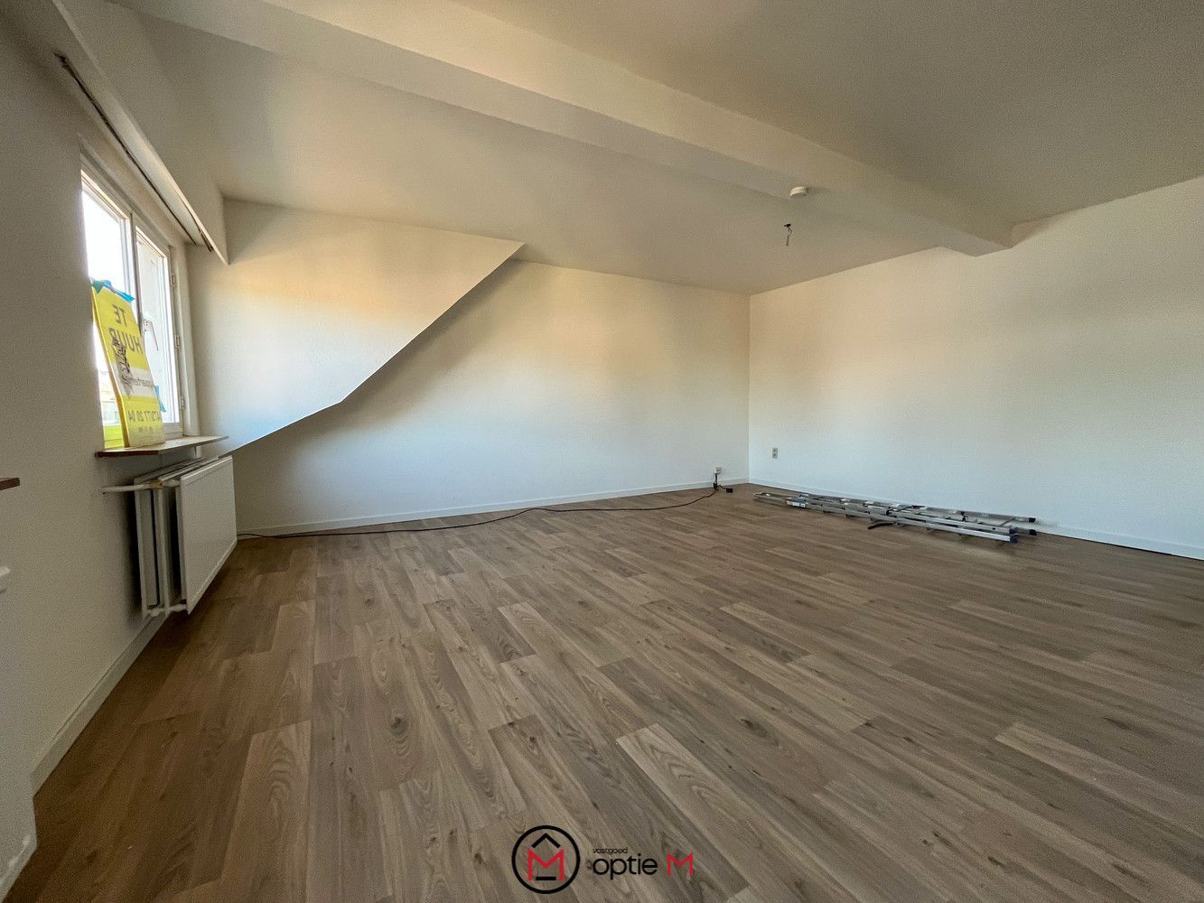 Ruim appartement te huur in het hart van Zonhoven foto 2