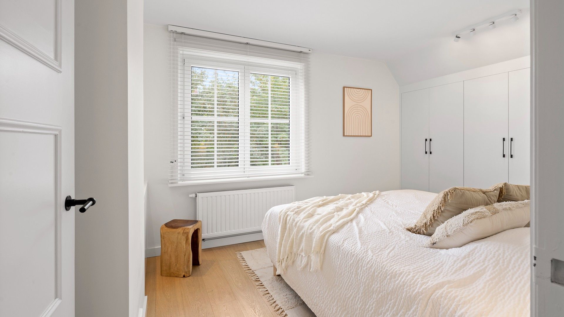 Charmante koppelvilla ideaal gelegen in een rustig paadje in het Zoute. foto 17