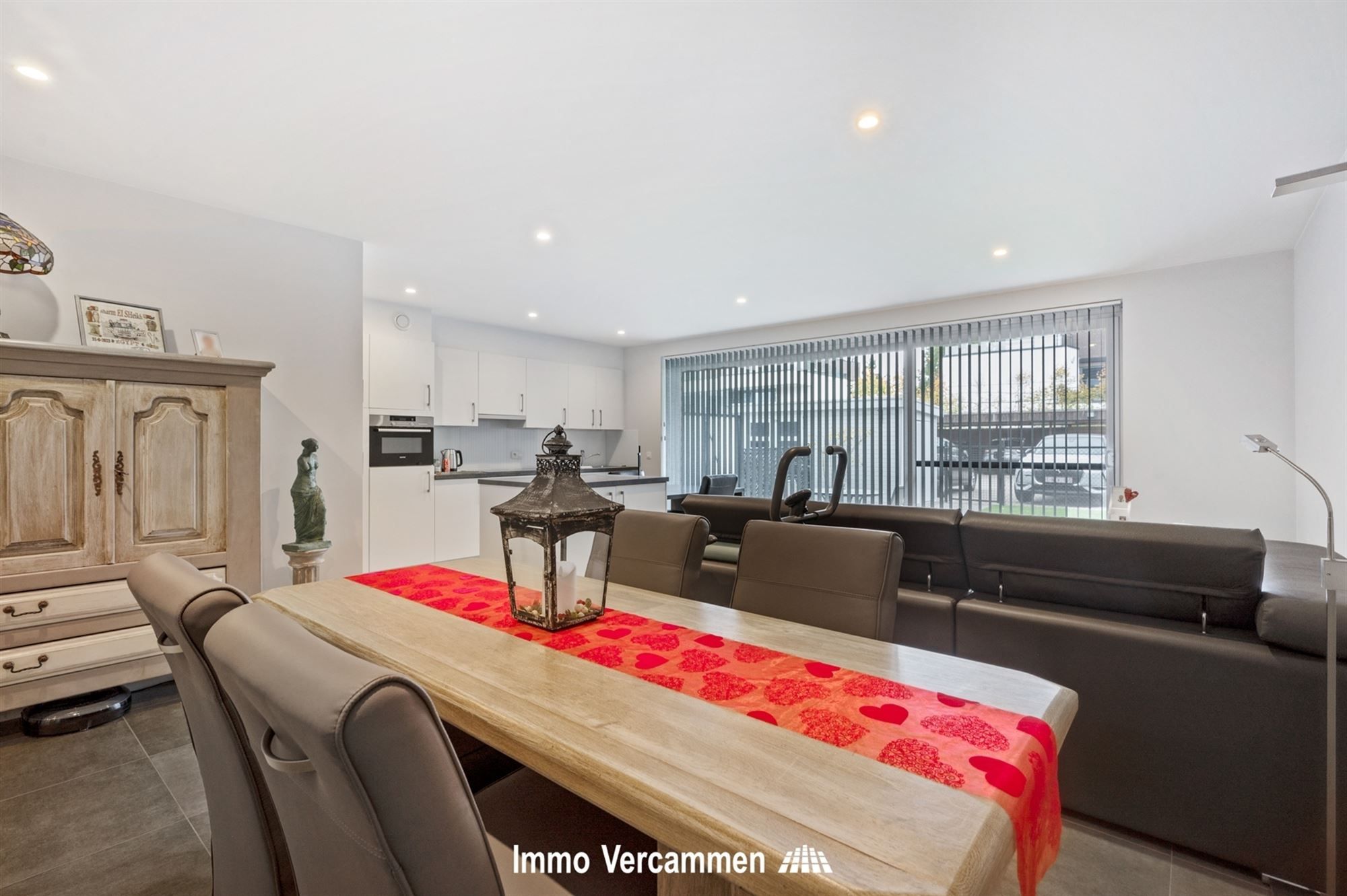 Recent gelijkvloersappartement te Onze-Lieve-Vrouw-Waver foto 4