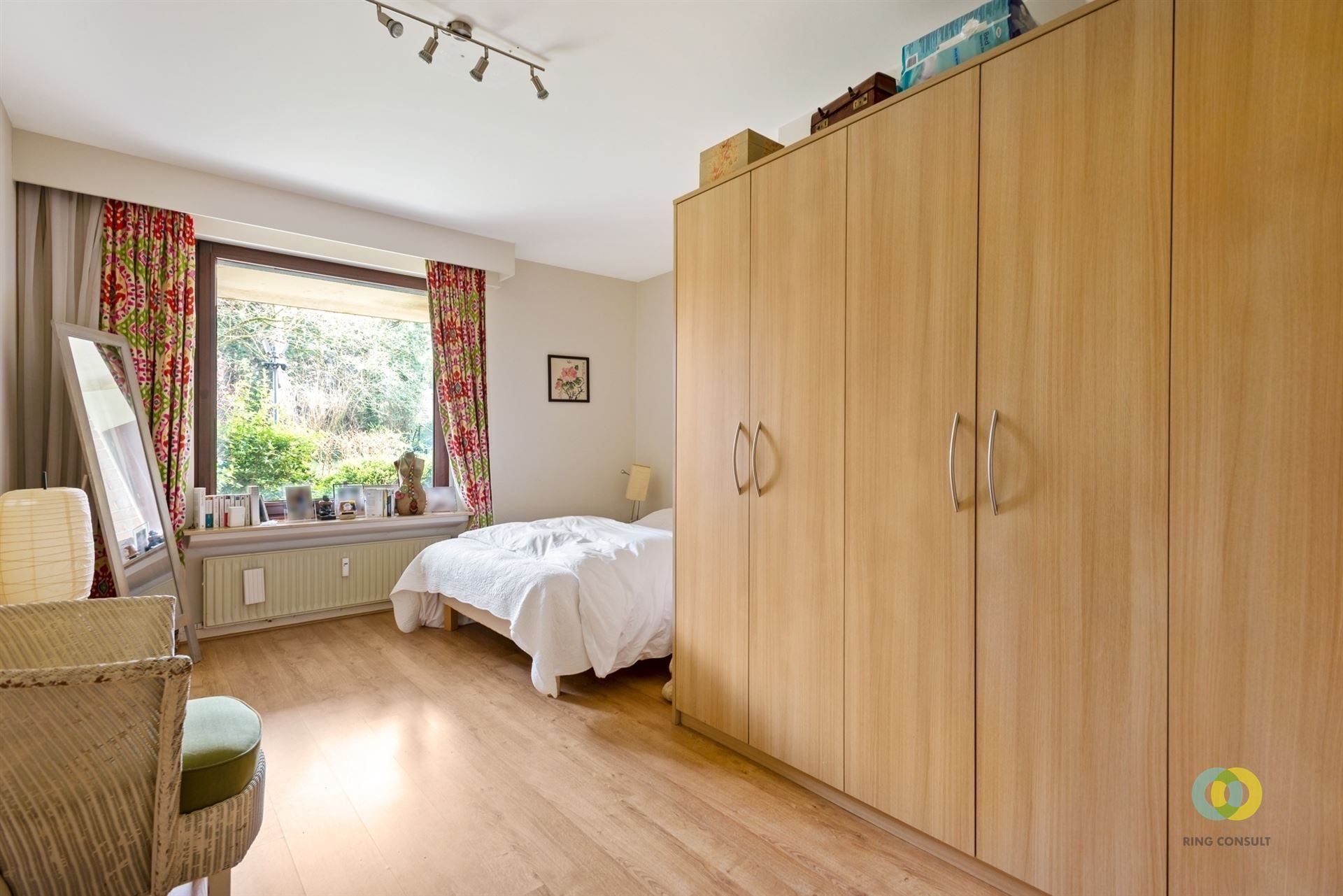** IN OPTIE ** Serviceflat op toplocatie nabij Dumonplein foto 8