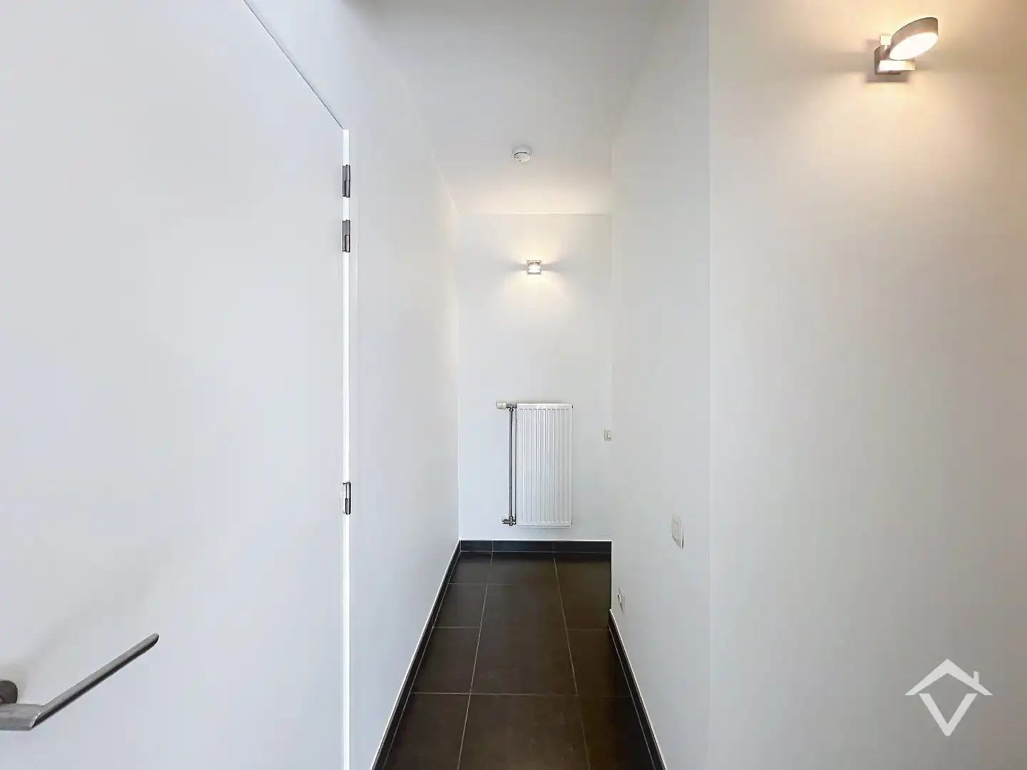 Instapklaar gelijkvloers appartement met staanplaats te Gistel foto 16