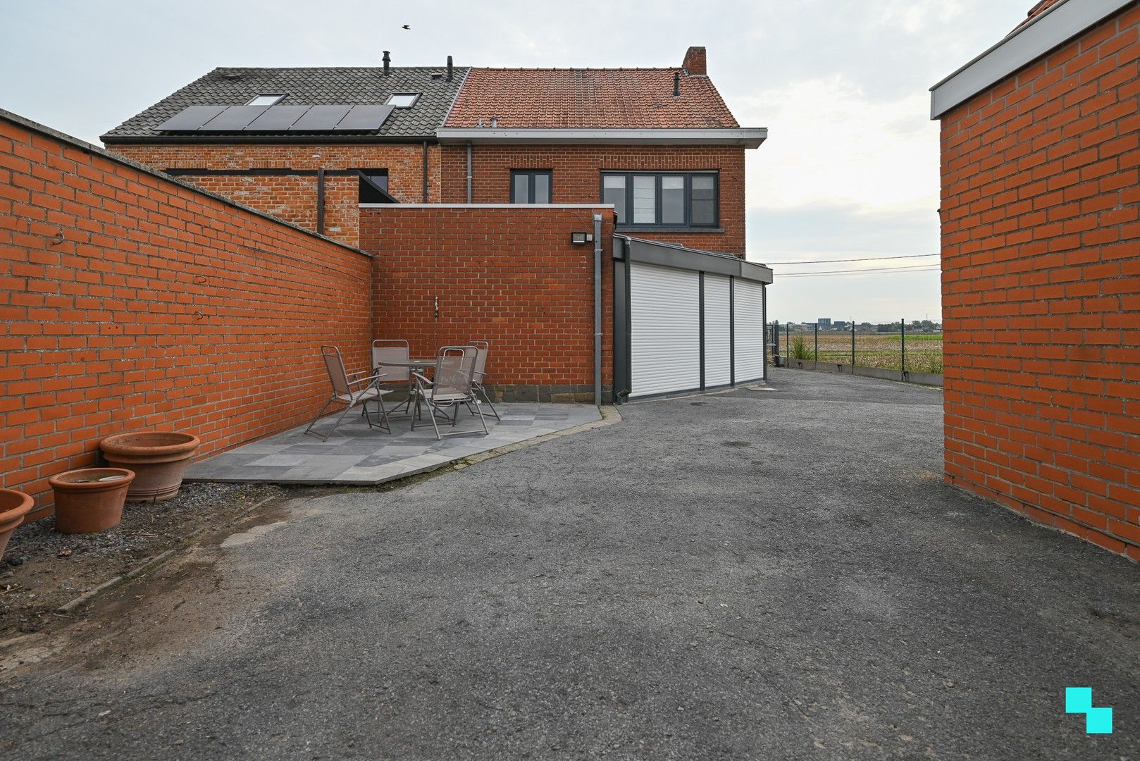 Landelijk gelegen gerenoveerde woning met opslagruimte te Ingelmunster foto 31