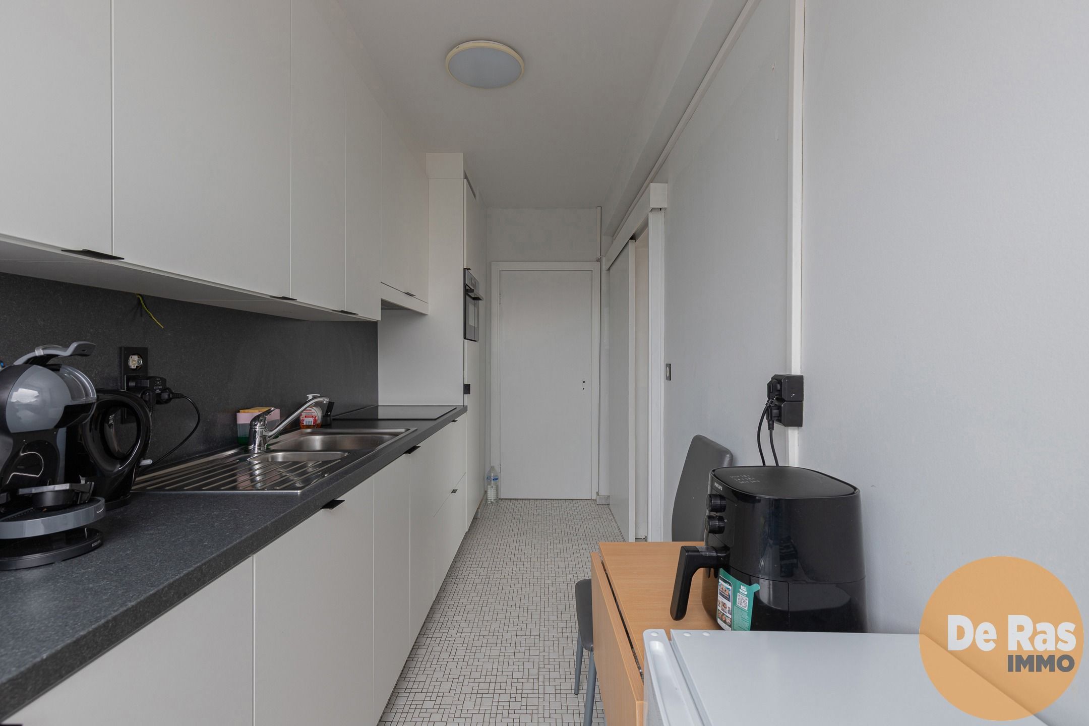 AALST - centraal gelegen App met 2 kamers/garage en terras foto 4