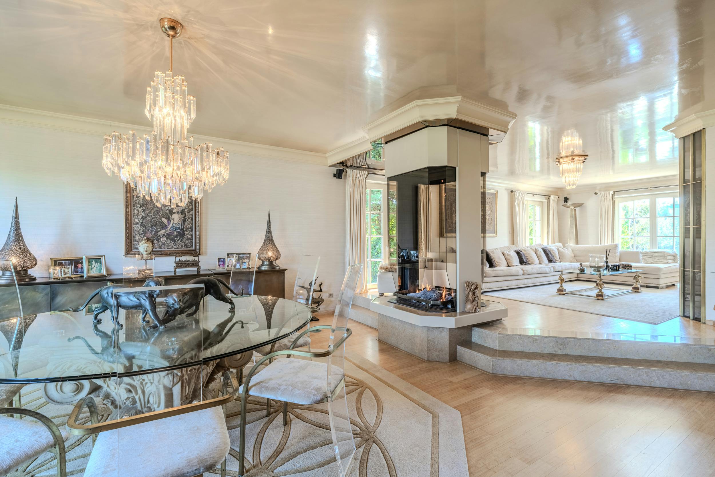 Magnifieke villa met zwembad langs de Spalaan te Oostende foto 4