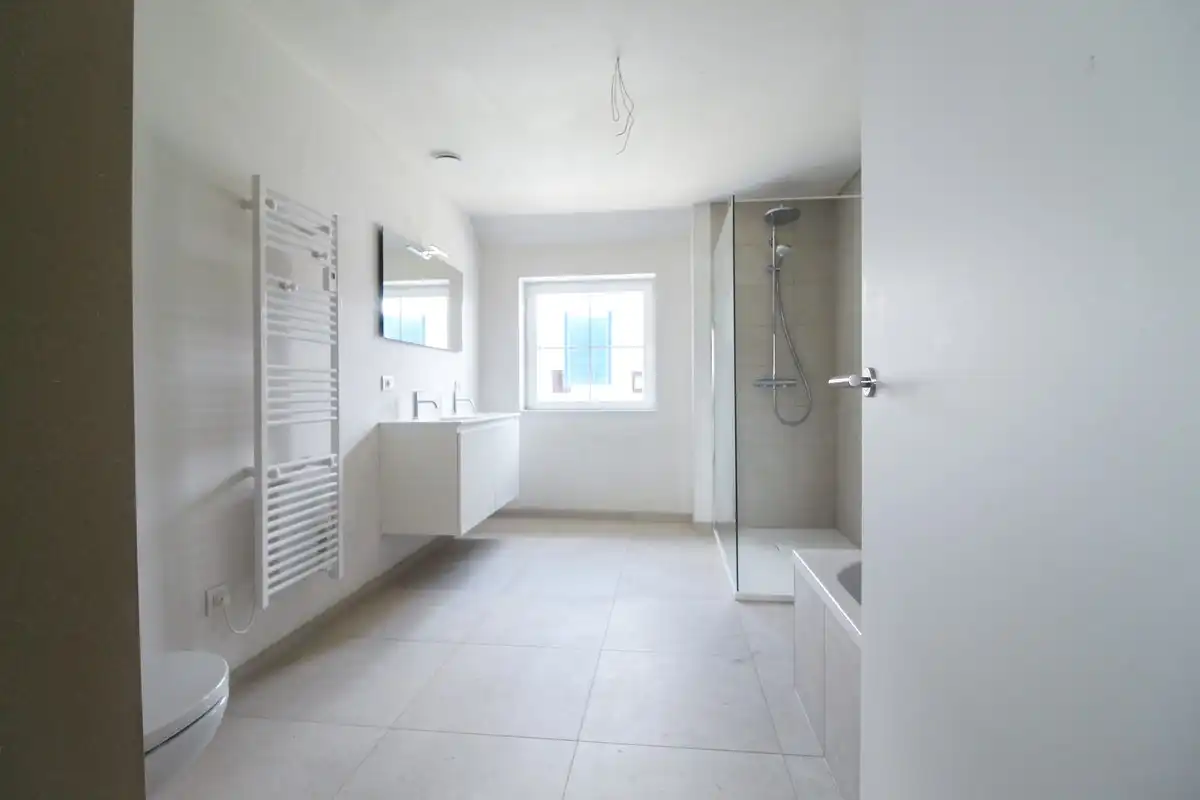 Laatste instapklare nieuwbouwwoning te Wevelgem foto 11