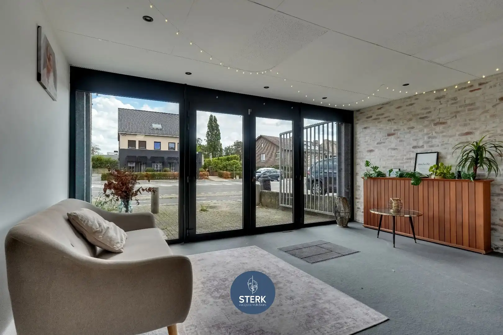 VEELZIJDIGE WONING MET HANDELSRUIMTE (448 m²) OP EEN ZICHTLOCATIE TE REKEM !  foto 18