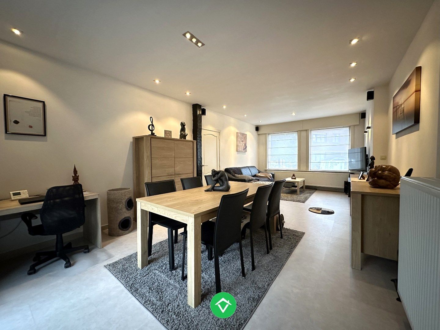 Instapklare gezinswoning met vier slaapkamers en gunstige ligging foto 3