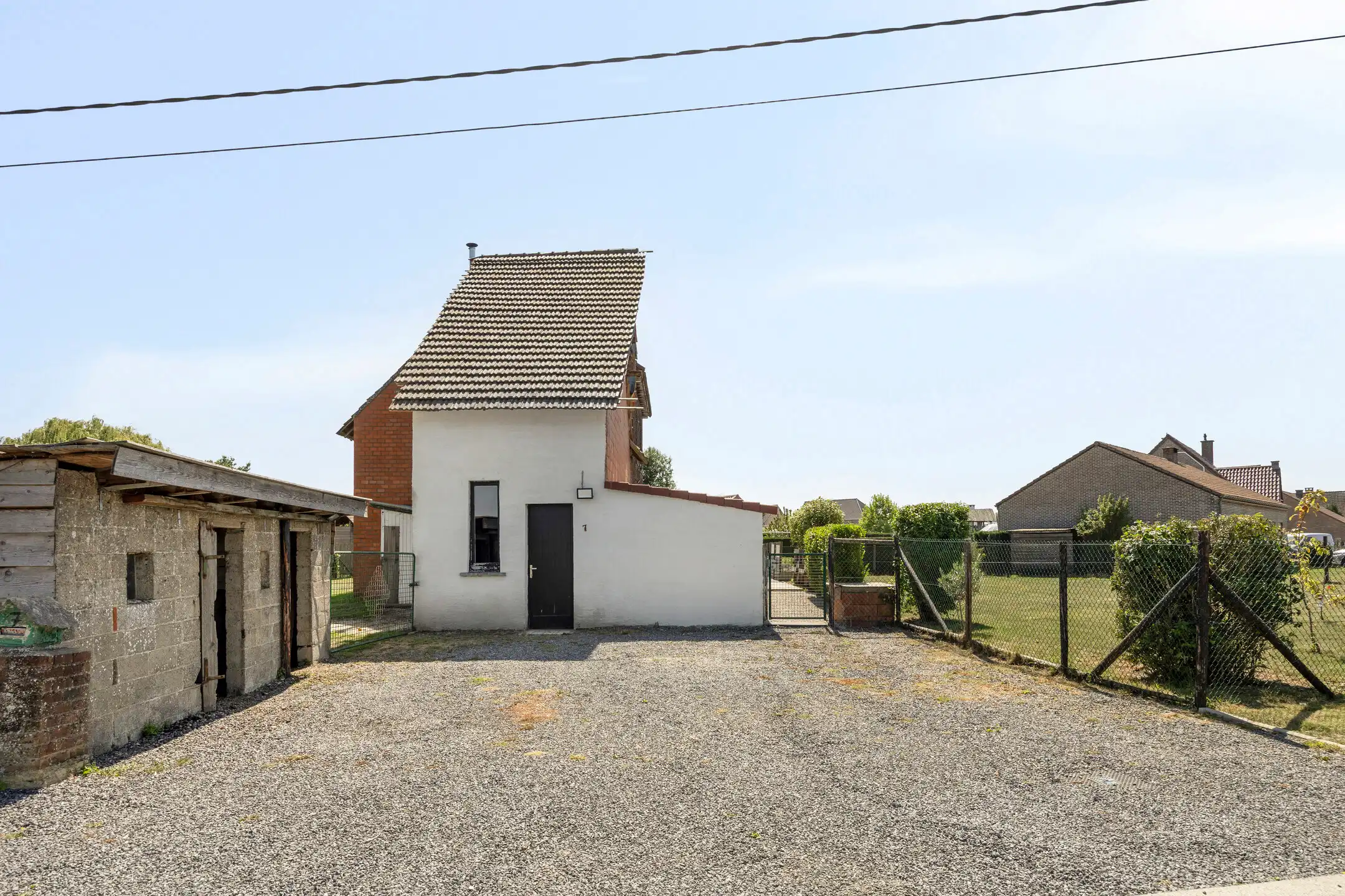 Deels gerenoveerde woning met prachtig verzicht op 14 are foto 23