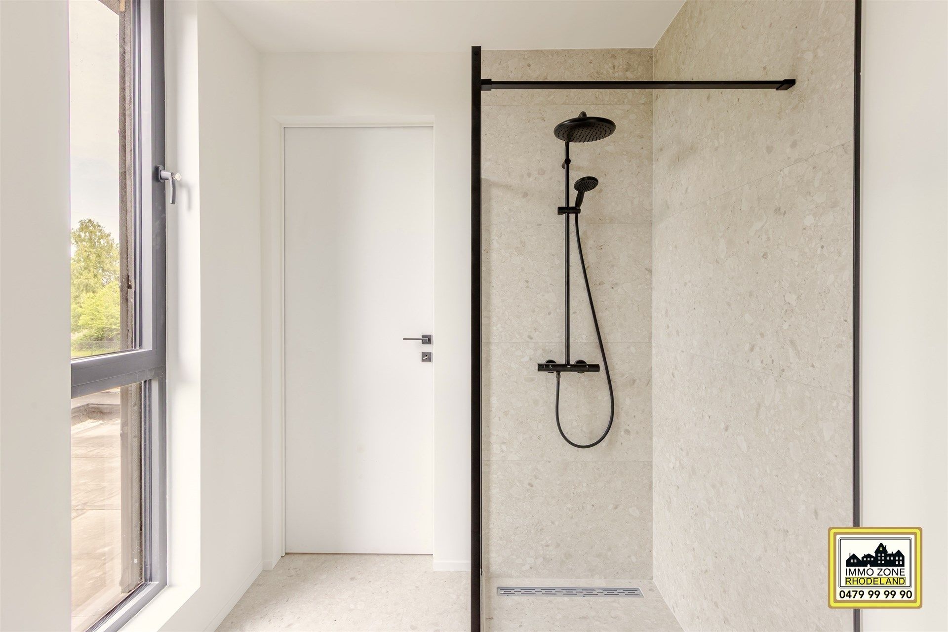 Architecturale parel met 3 slpks, 2 bdks en zonnige tuin foto 23