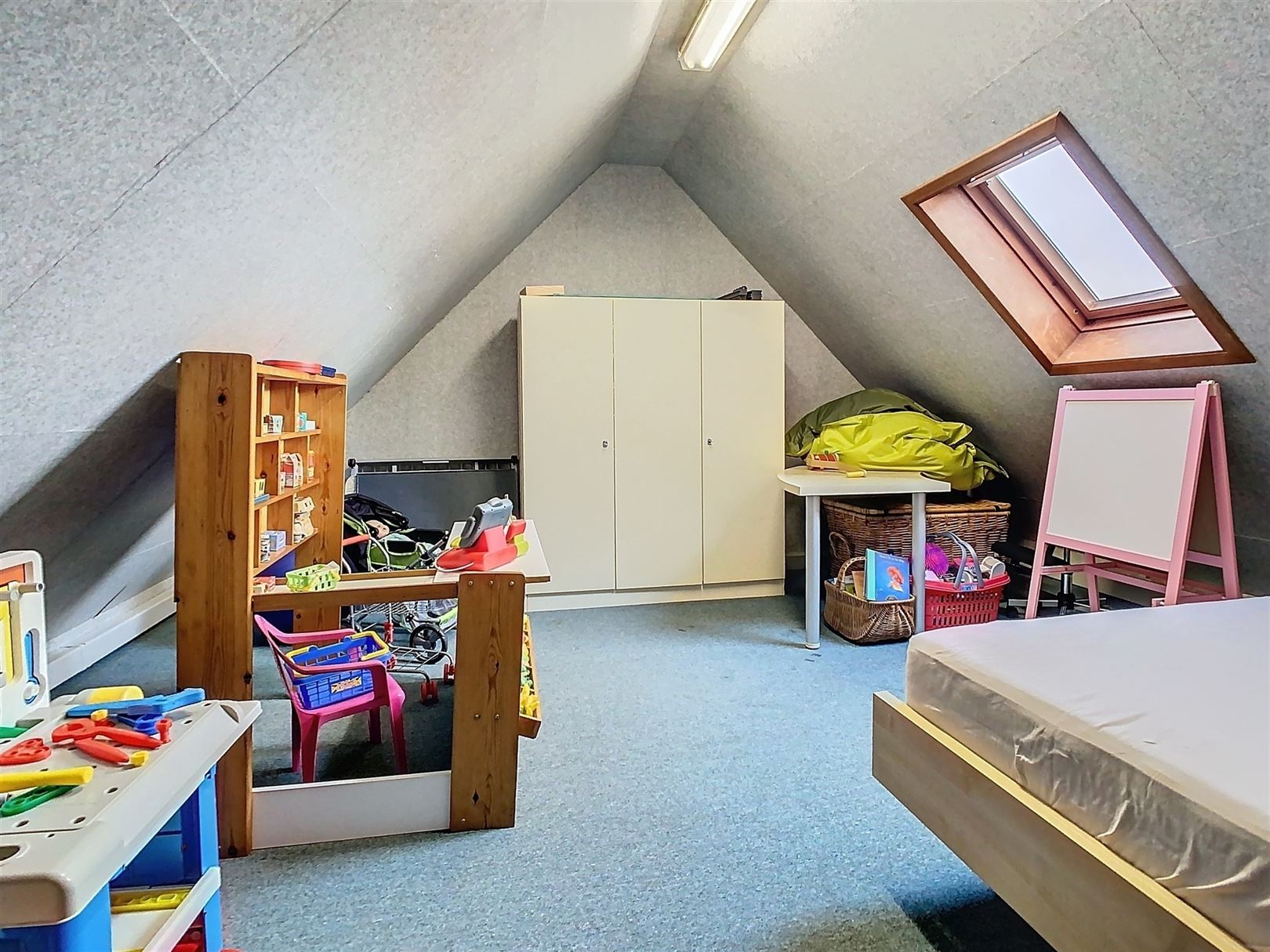 Ruime vrijstaande woning, 4 slpks, garage, tuin, 26a 17ca foto 27