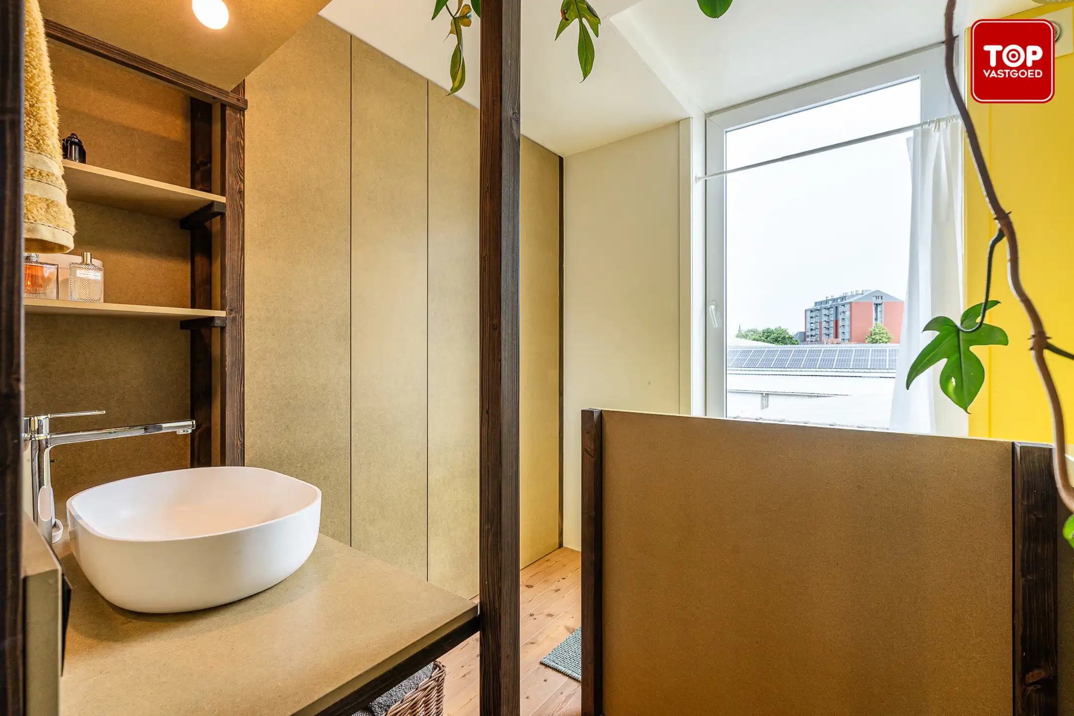 Sfeervolle woning met karakter, comfort en een ideale ligging foto 15