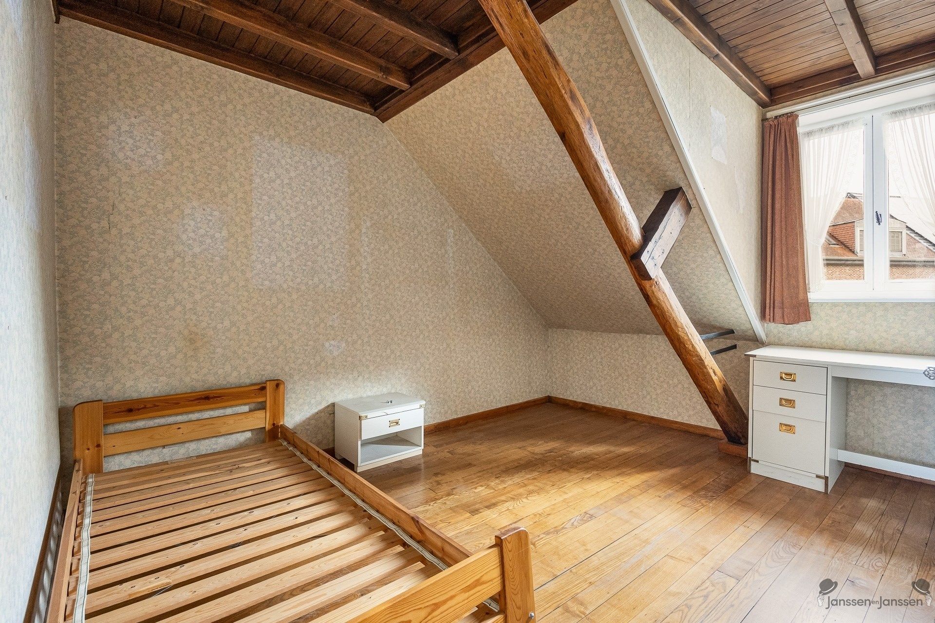 Authentieke woning met karakter in het hart van Sint-Lenaarts foto 17