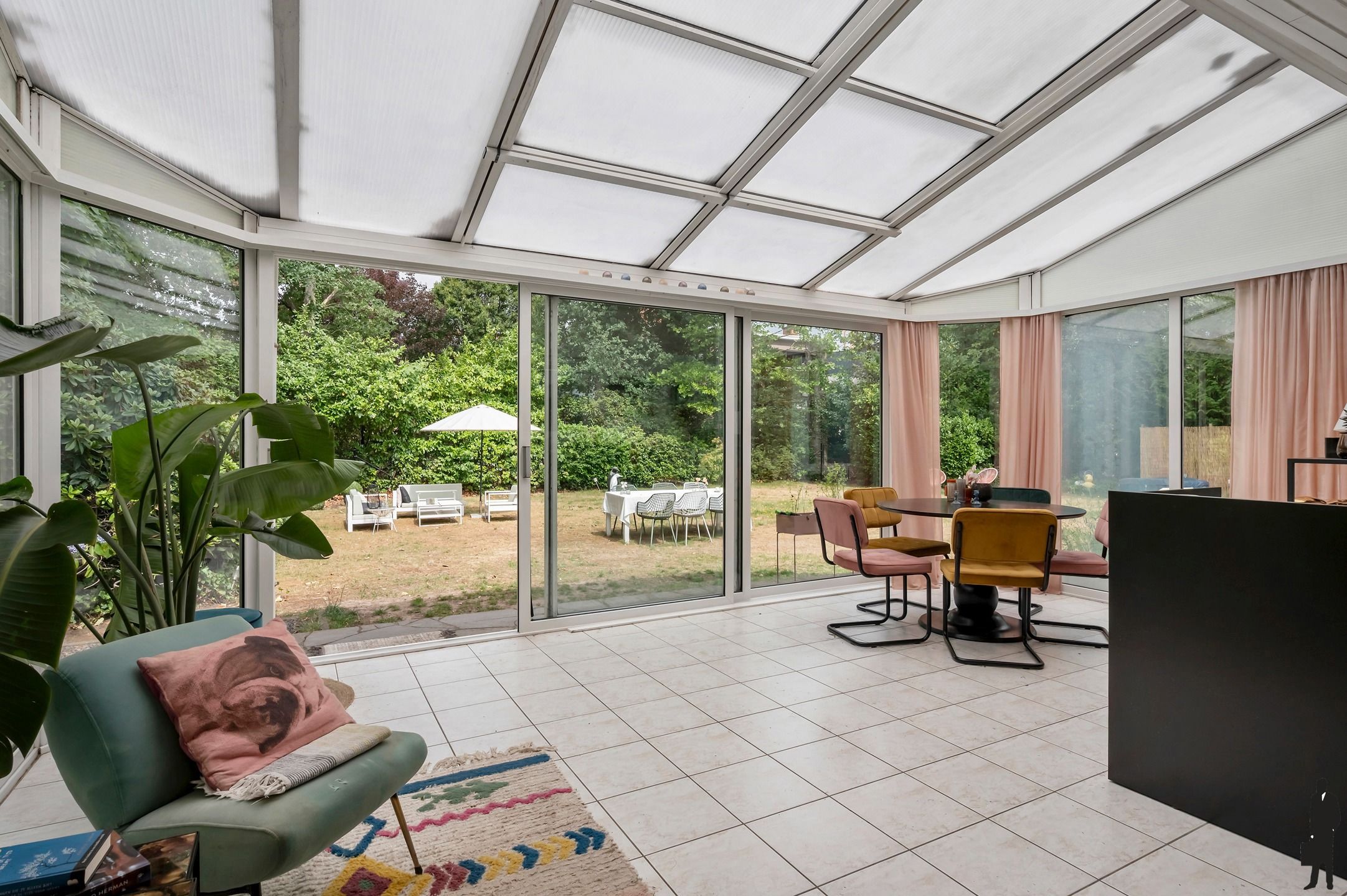 Gelijkvloerse villa op ca. 1.683 m² in centrum Brasschaat! foto 14