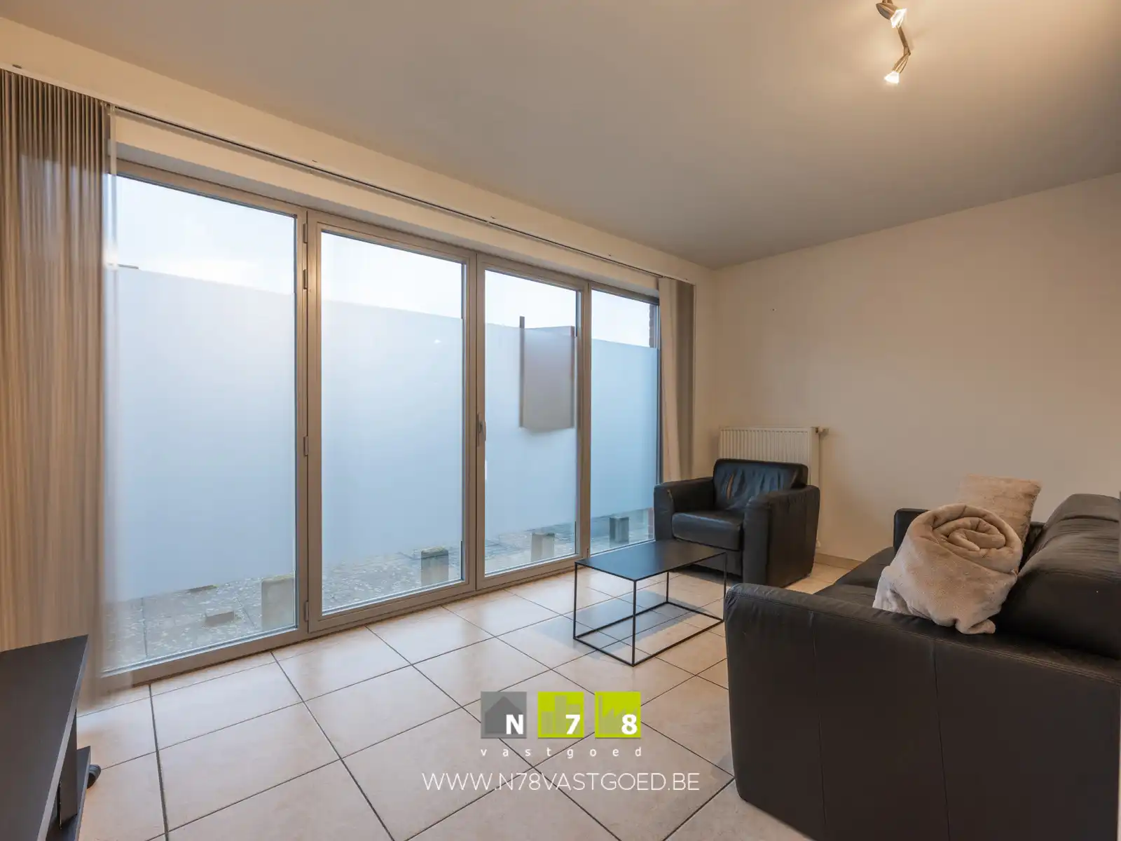 Gebouw te koop foto 2