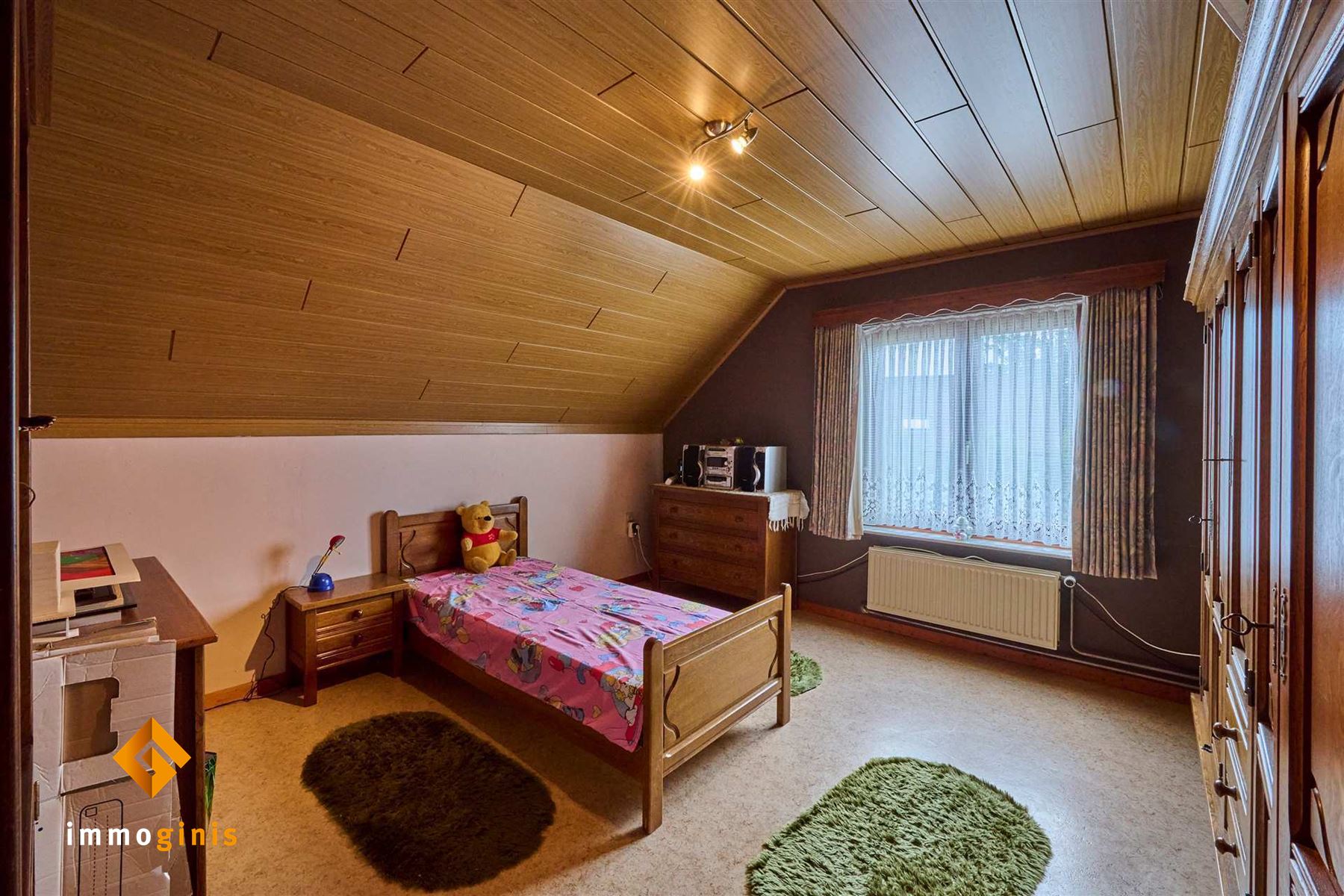 Ruime gezinswoning met 4 slaapkamers op een mooi perceel van 6a54ca vlakbij het centrum van Bocholt. foto 11